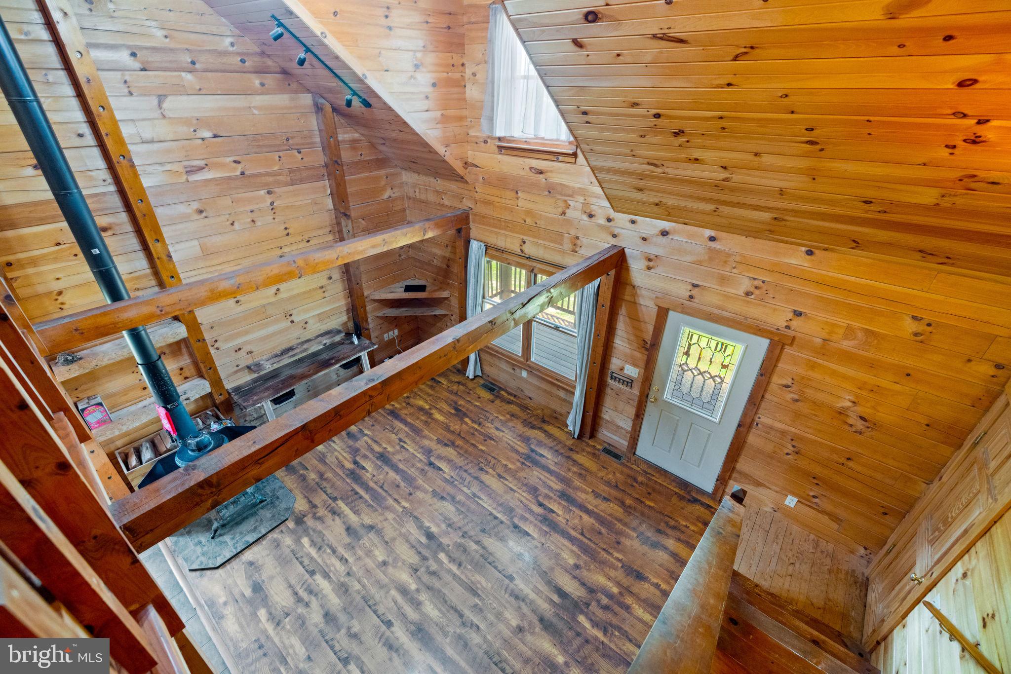 MOUNTAIN VIEW - Residential