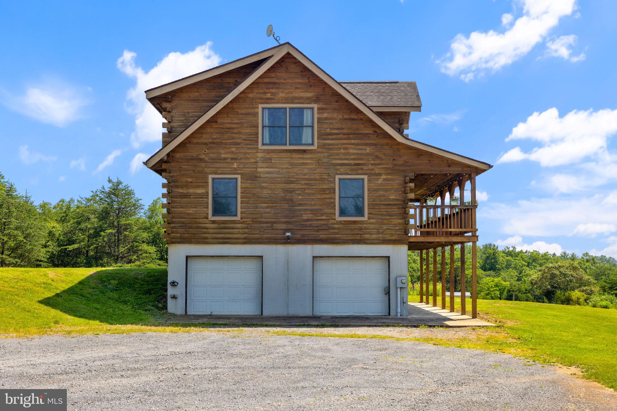 MOUNTAIN VIEW - Residential