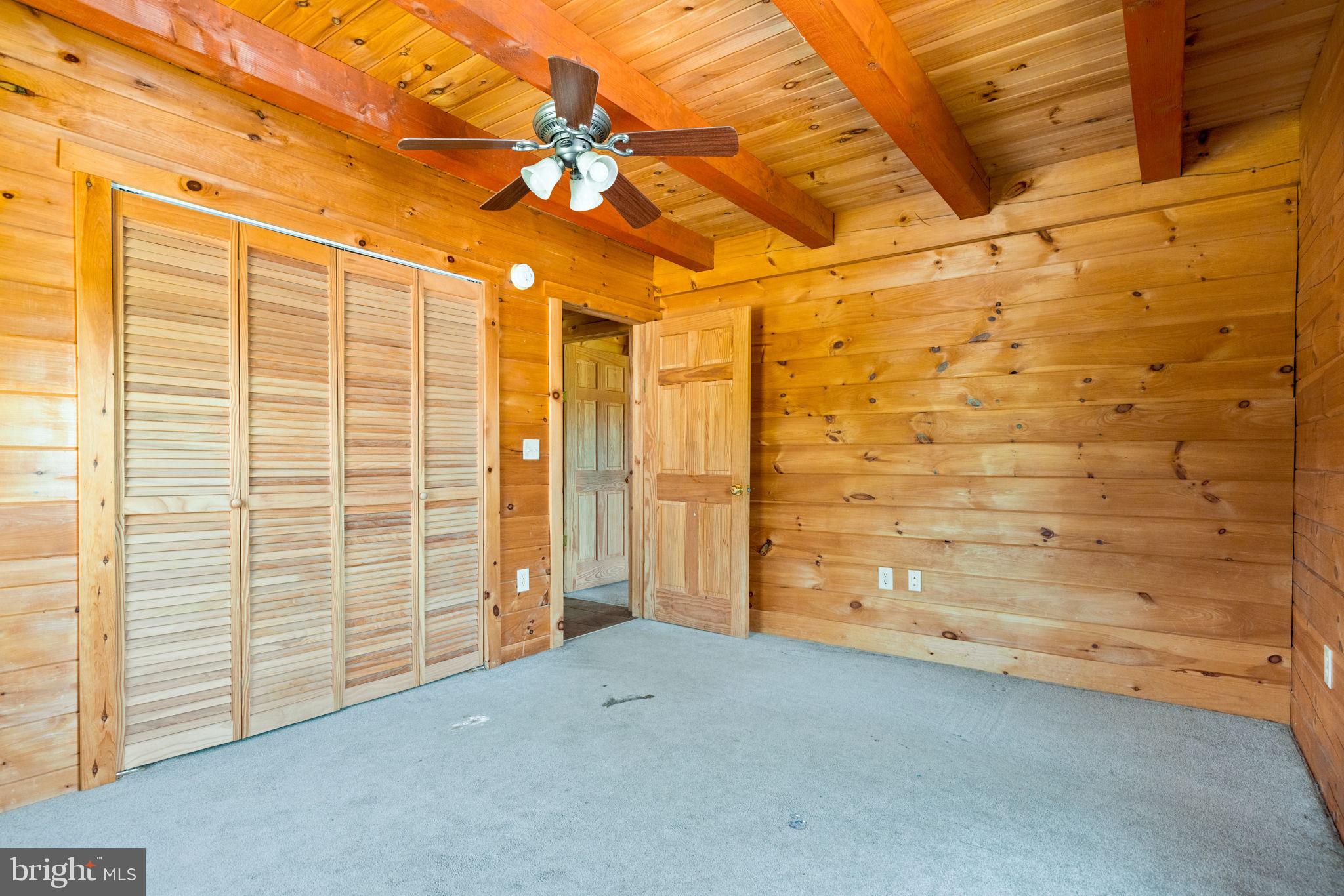 MOUNTAIN VIEW - Residential