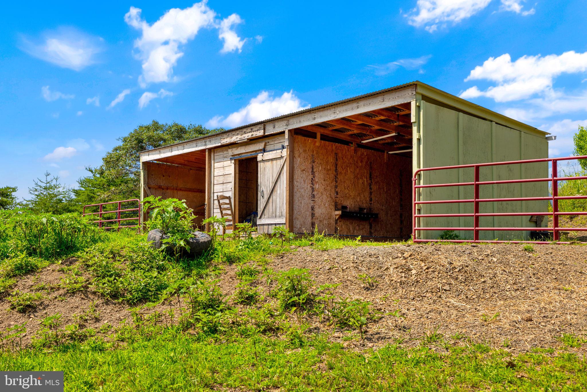 MOUNTAIN VIEW - Residential