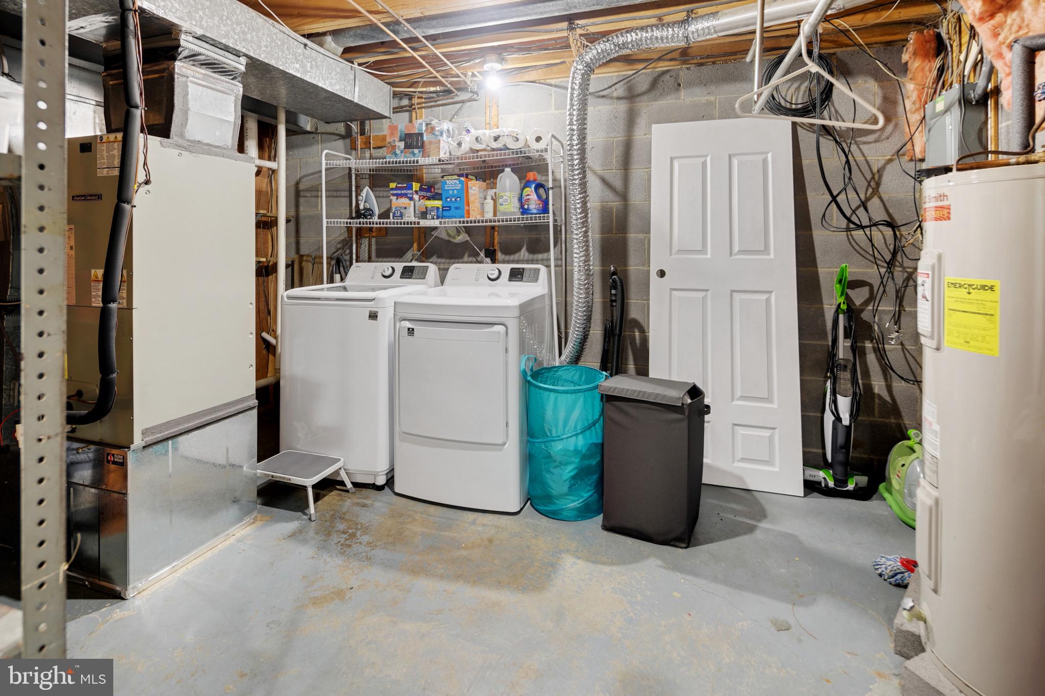 AMBER MEADOWS - Residential