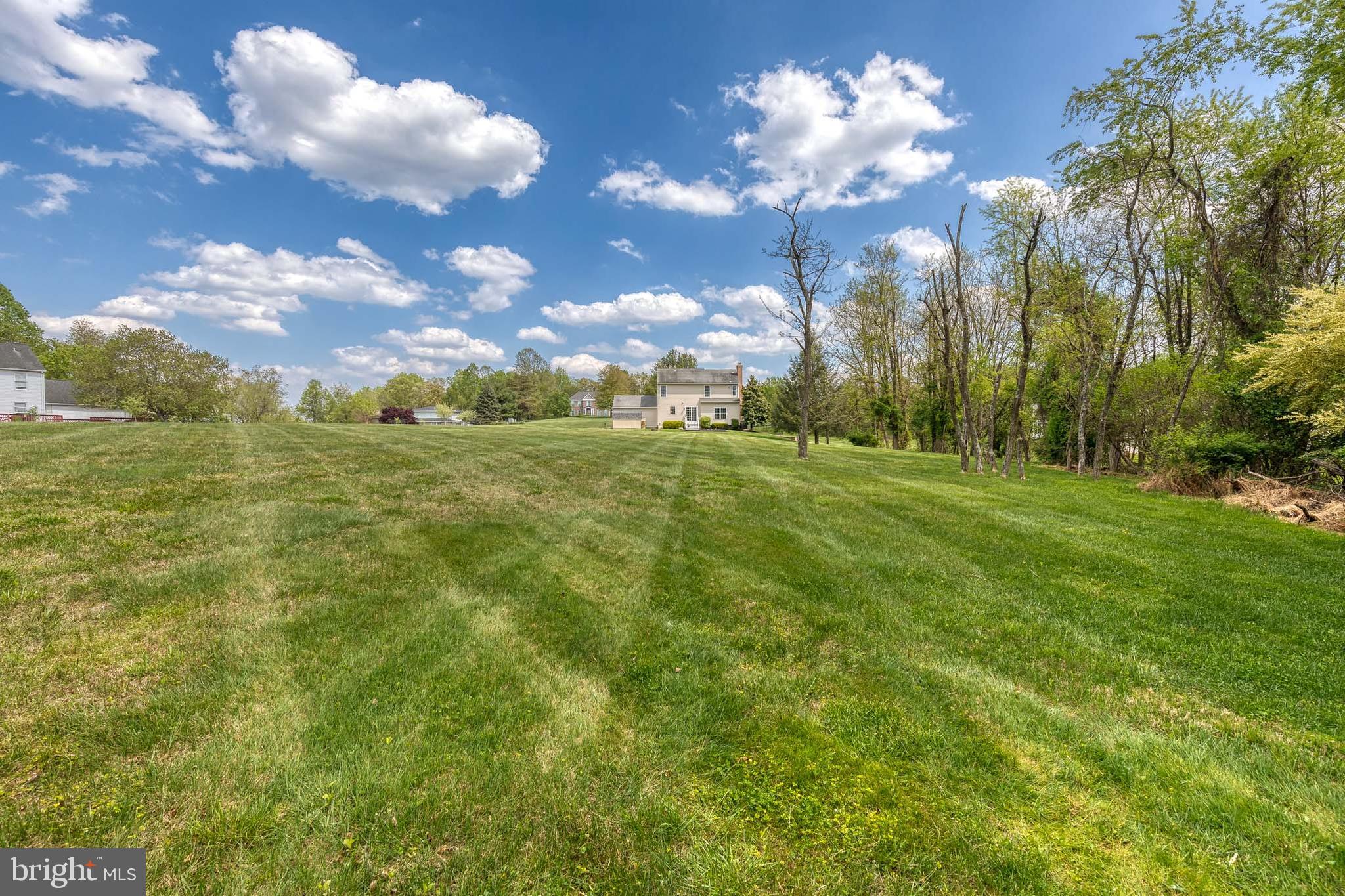 HAMMOND ESTATES - Residential