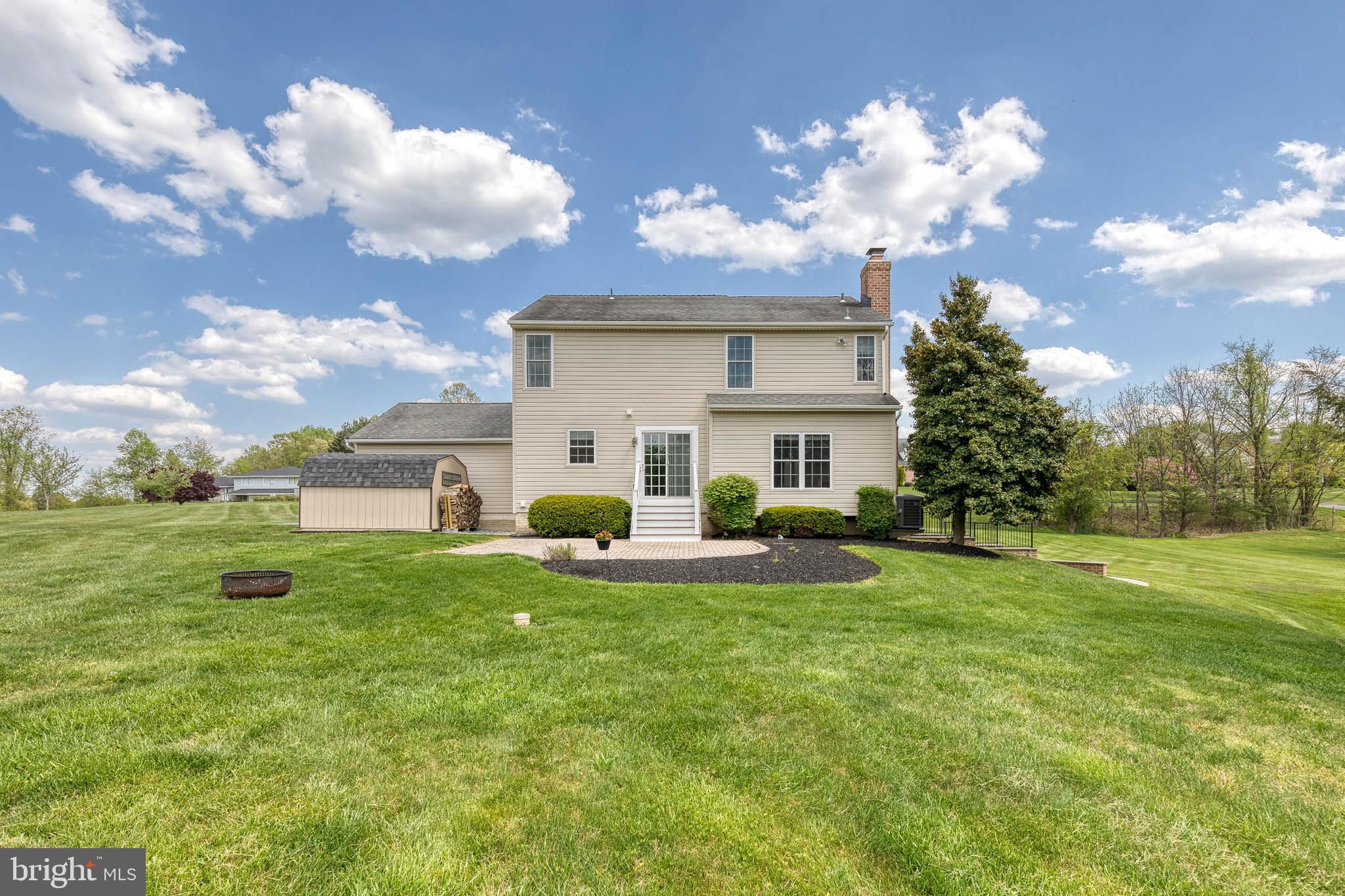 HAMMOND ESTATES - Residential