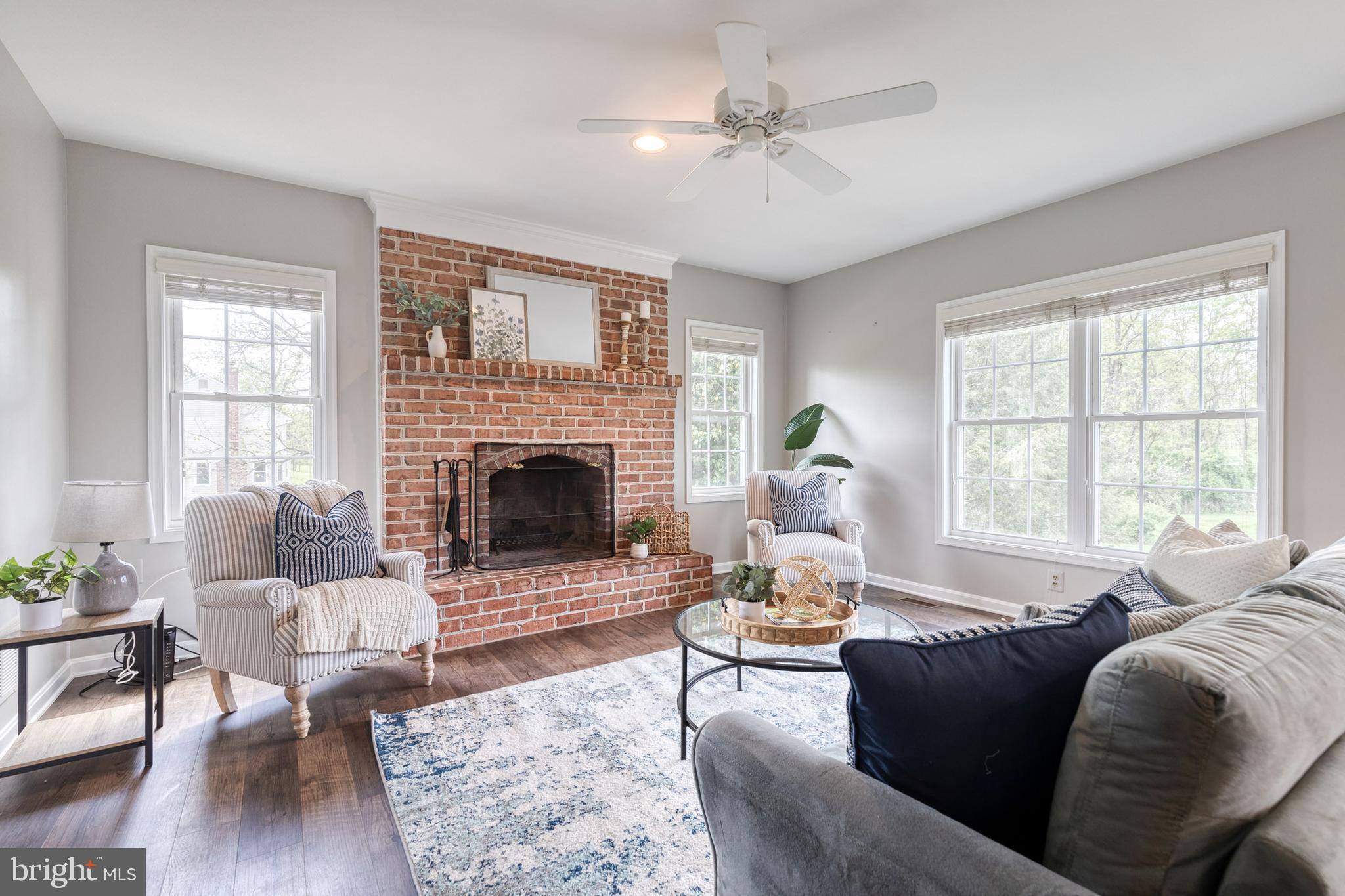 HAMMOND ESTATES - Residential