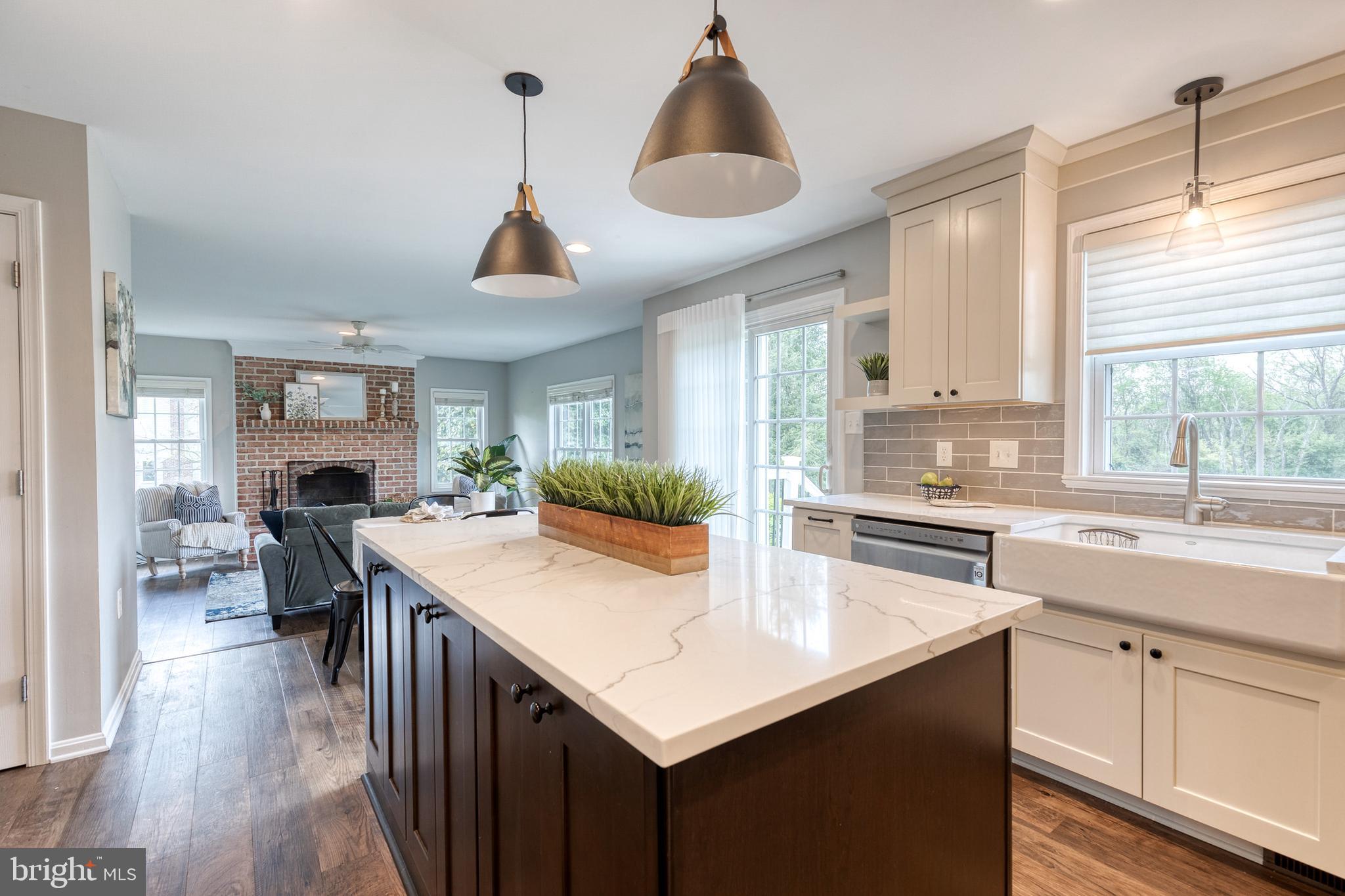 HAMMOND ESTATES - Residential