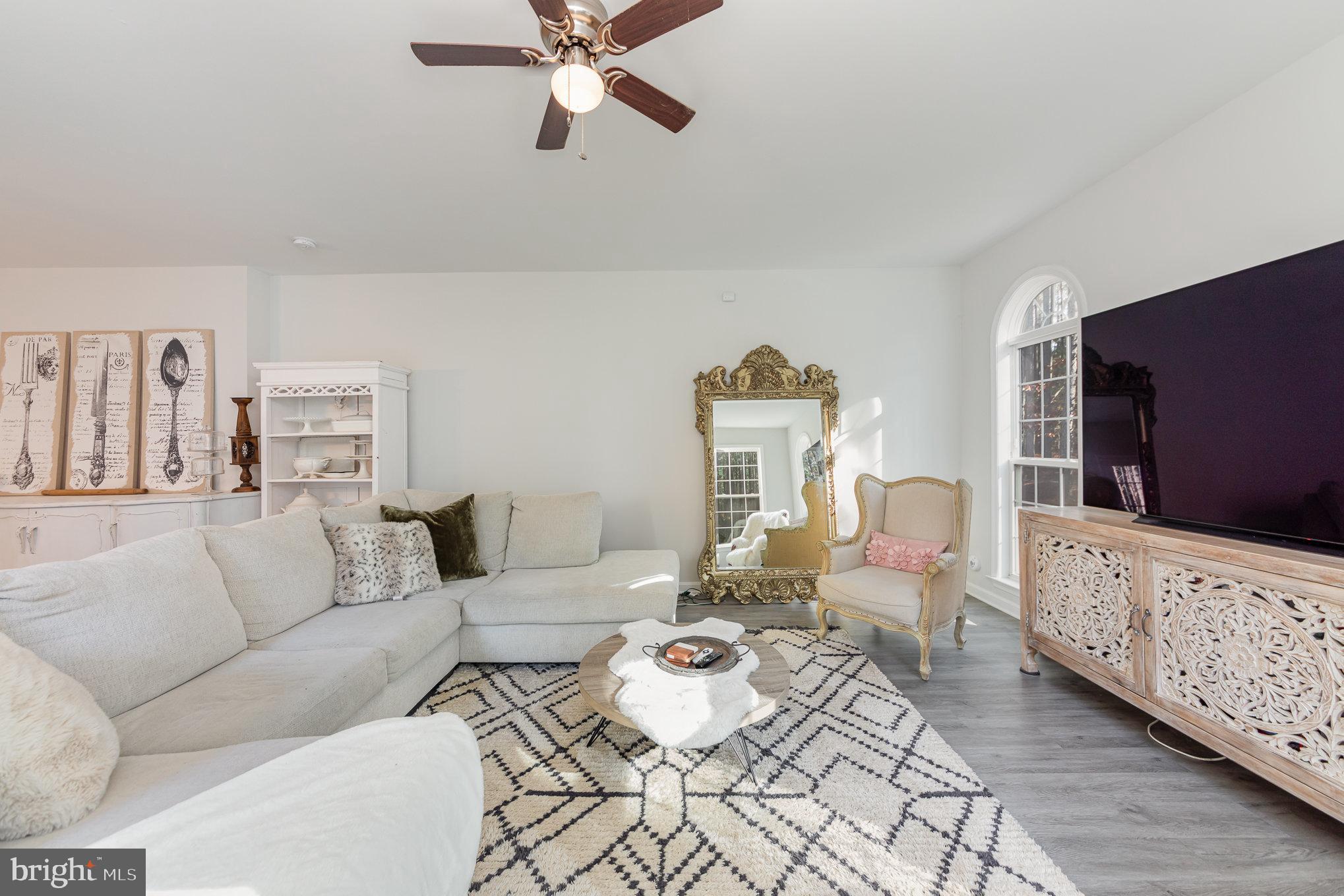 TAYLOR RIDGE ESTATES - Residential