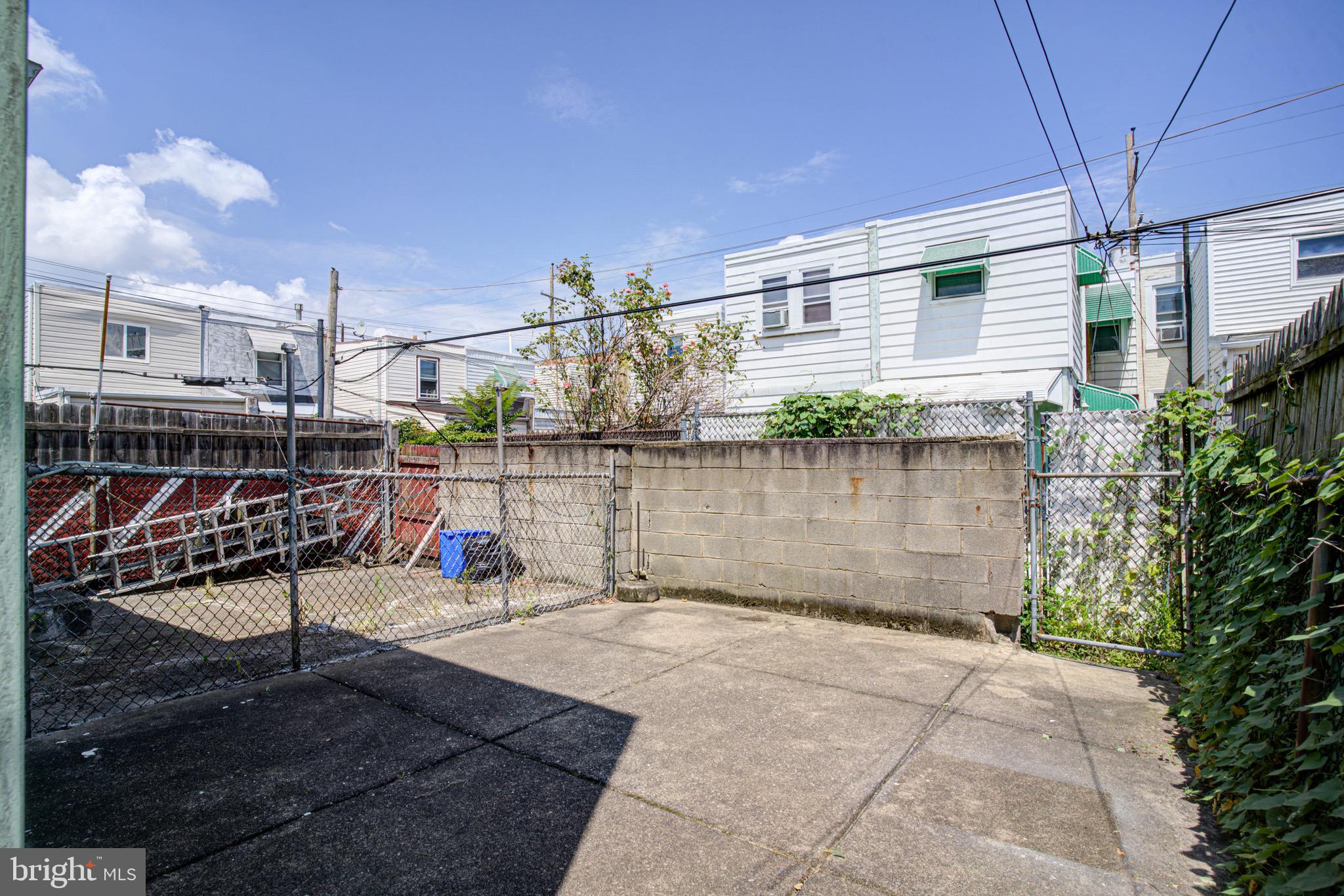 FISHTOWN - Residential Lease