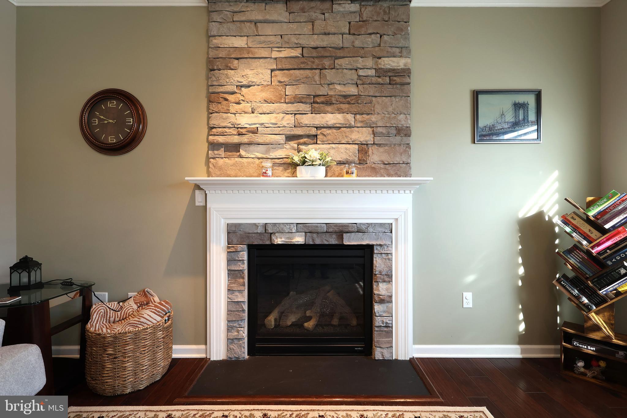 FIELDSTONE - Residential