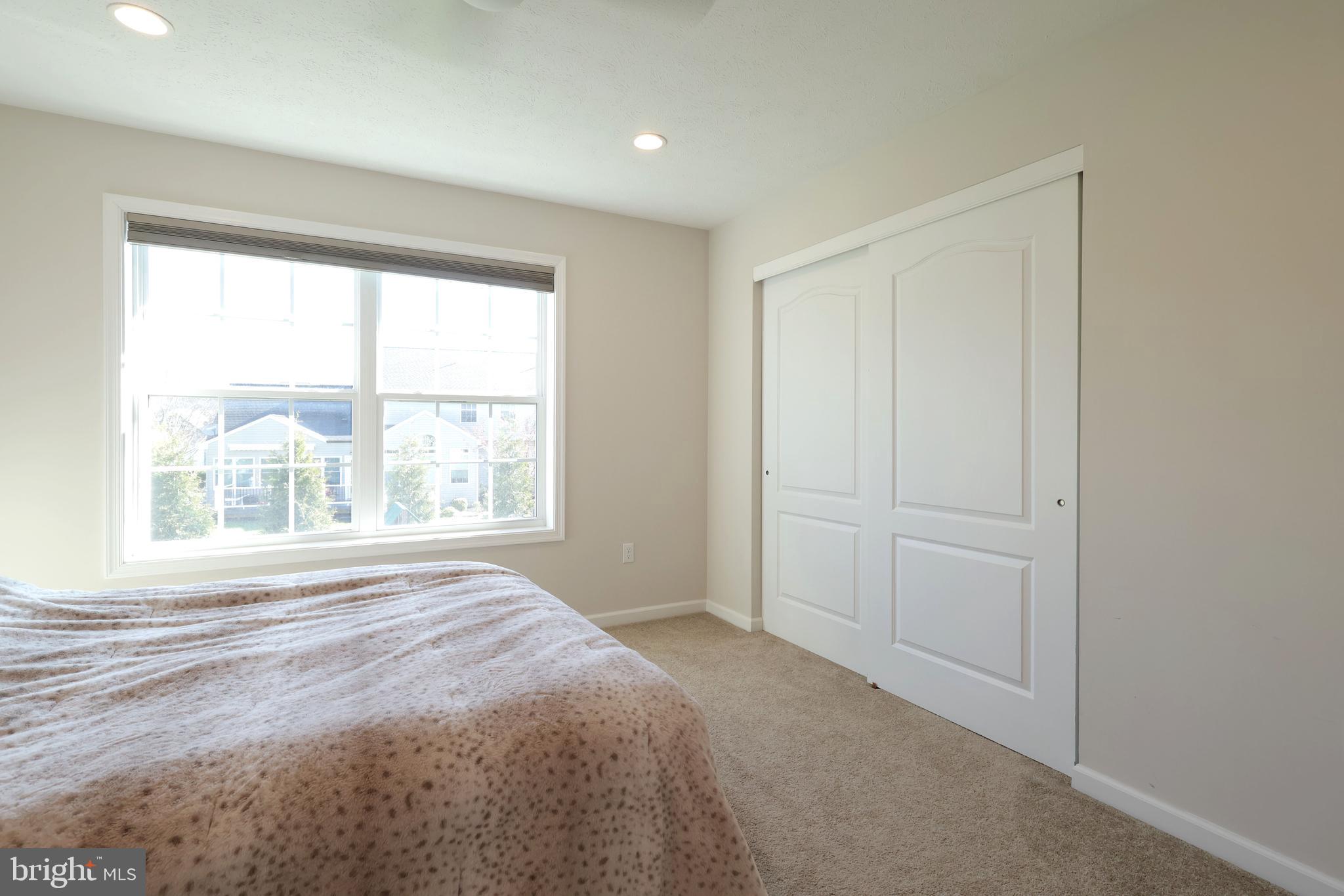 FIELDSTONE - Residential