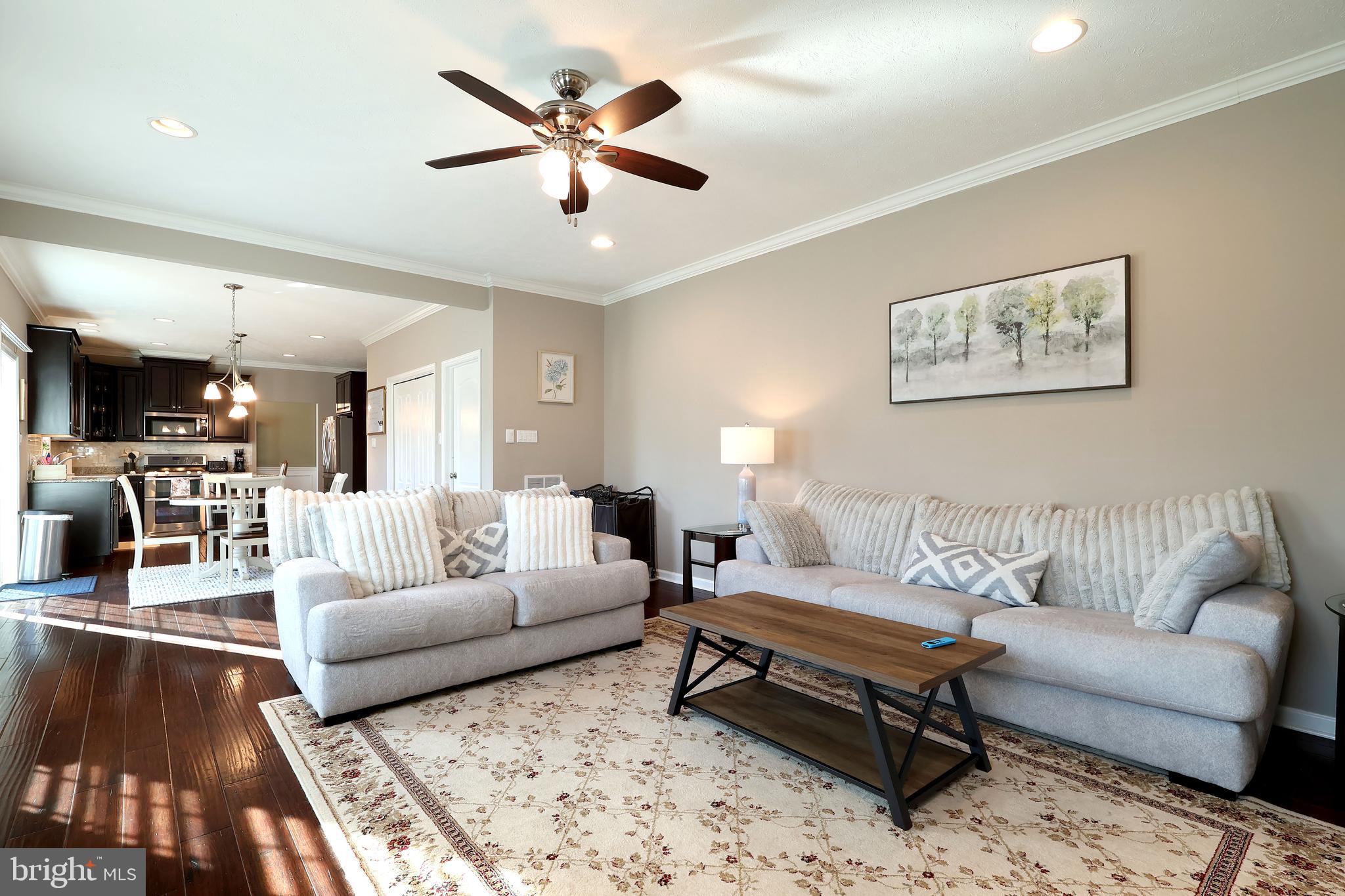 FIELDSTONE - Residential