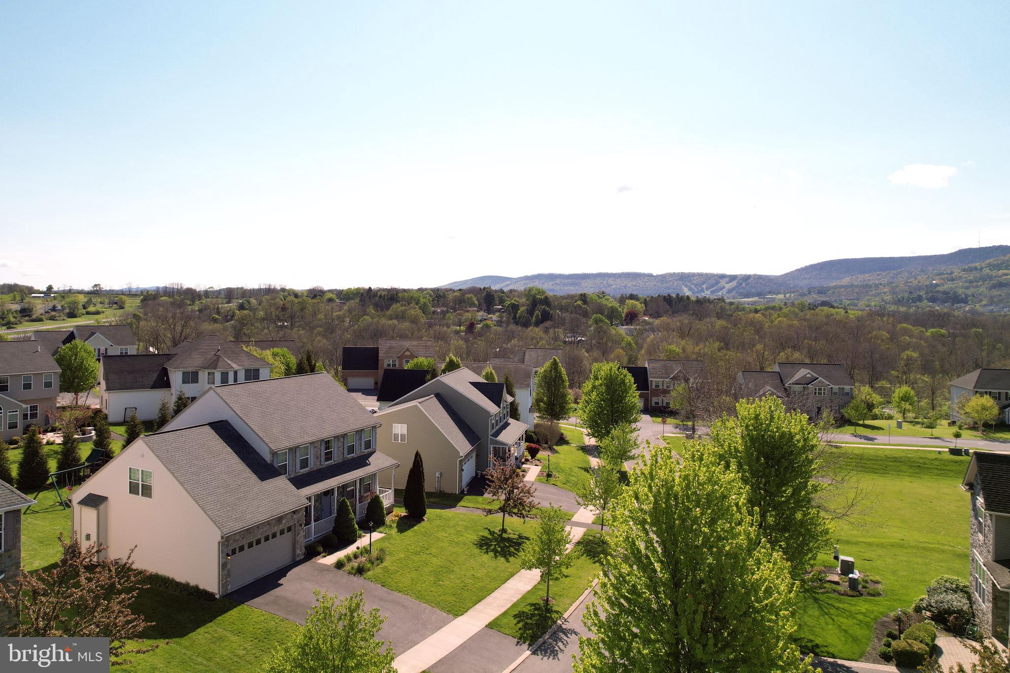 FIELDSTONE - Residential