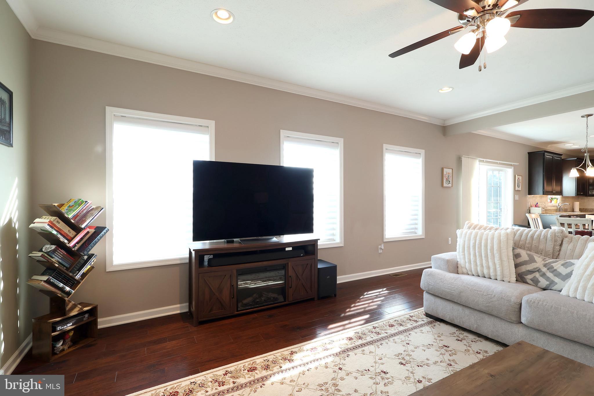 FIELDSTONE - Residential