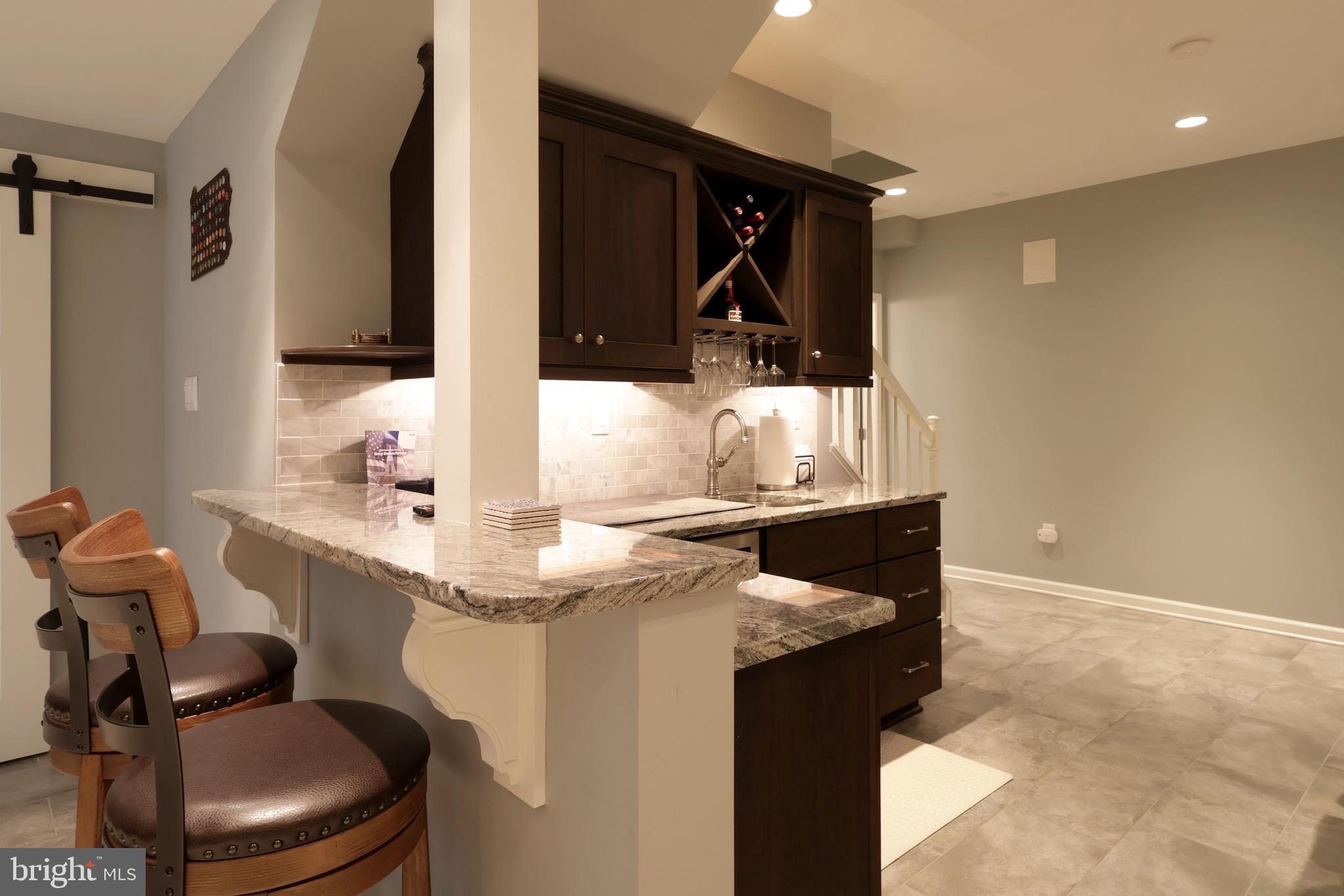 FIELDSTONE - Residential