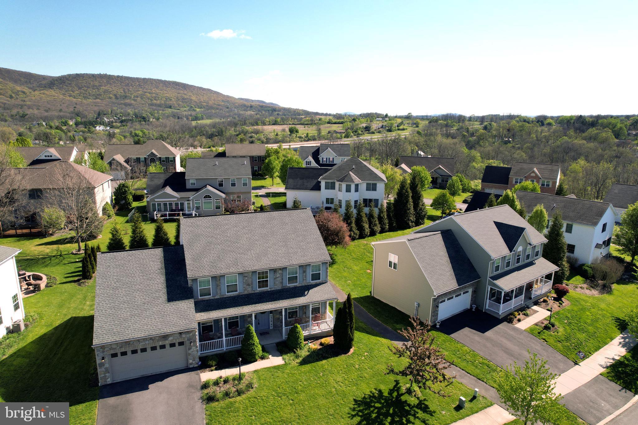 FIELDSTONE - Residential