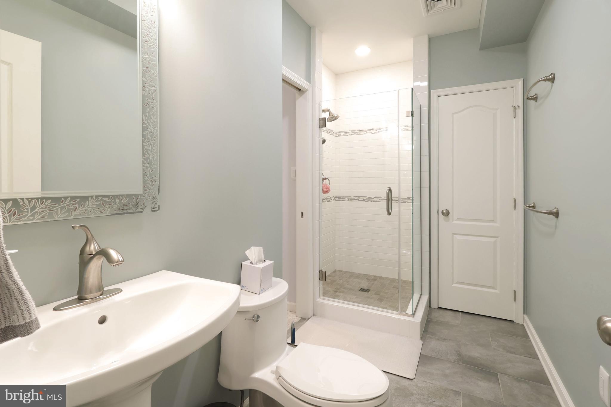 FIELDSTONE - Residential