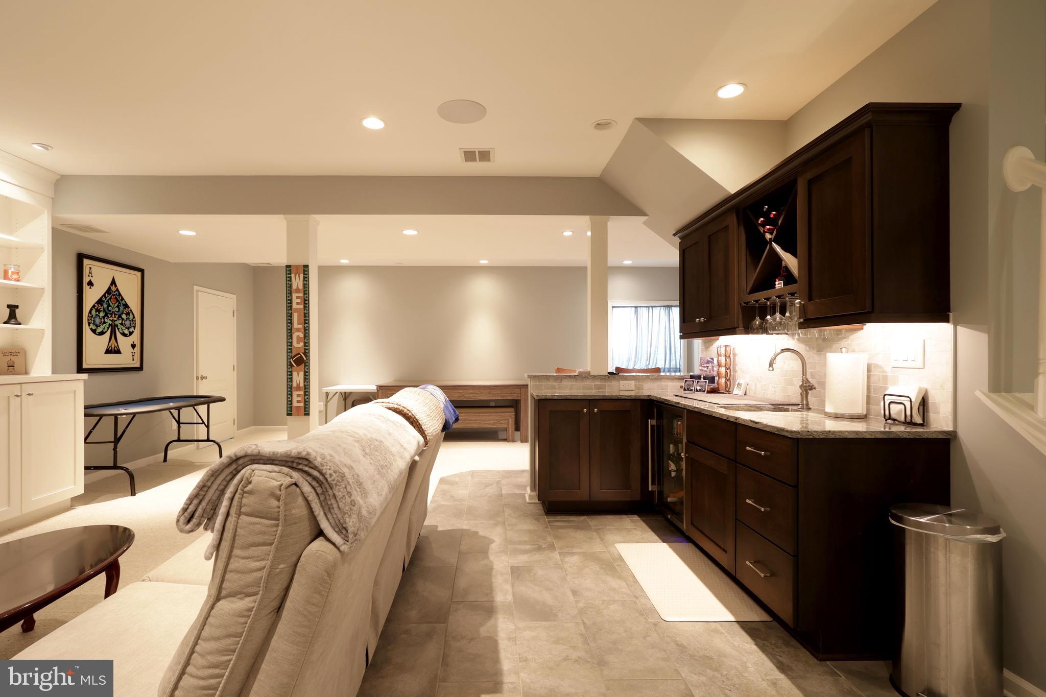 FIELDSTONE - Residential