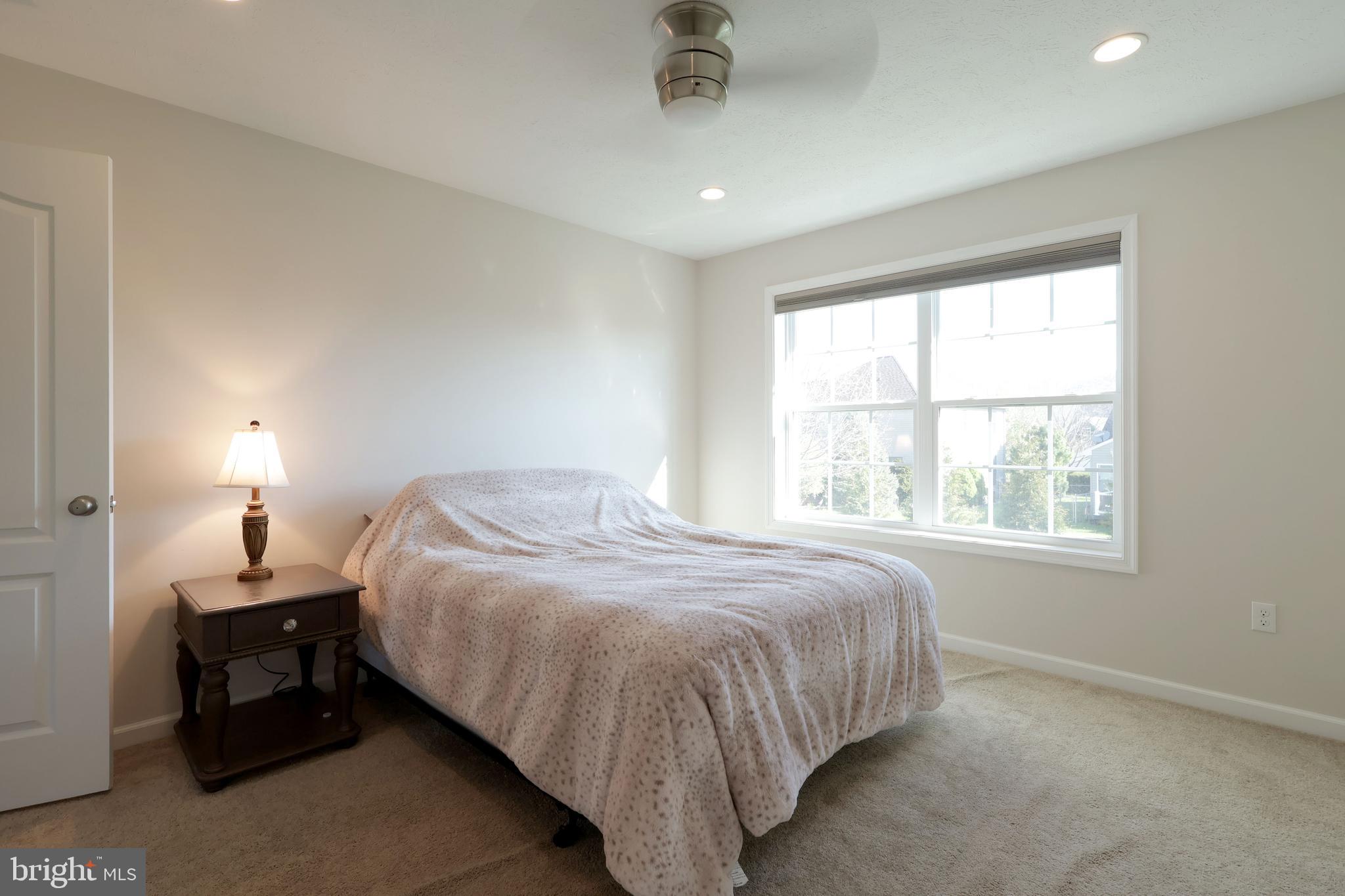 FIELDSTONE - Residential