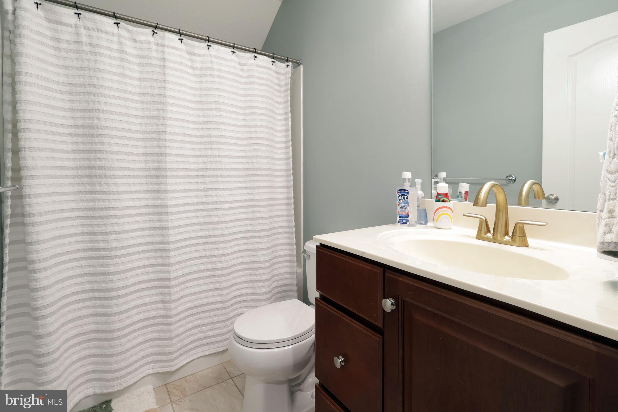 FIELDSTONE - Residential