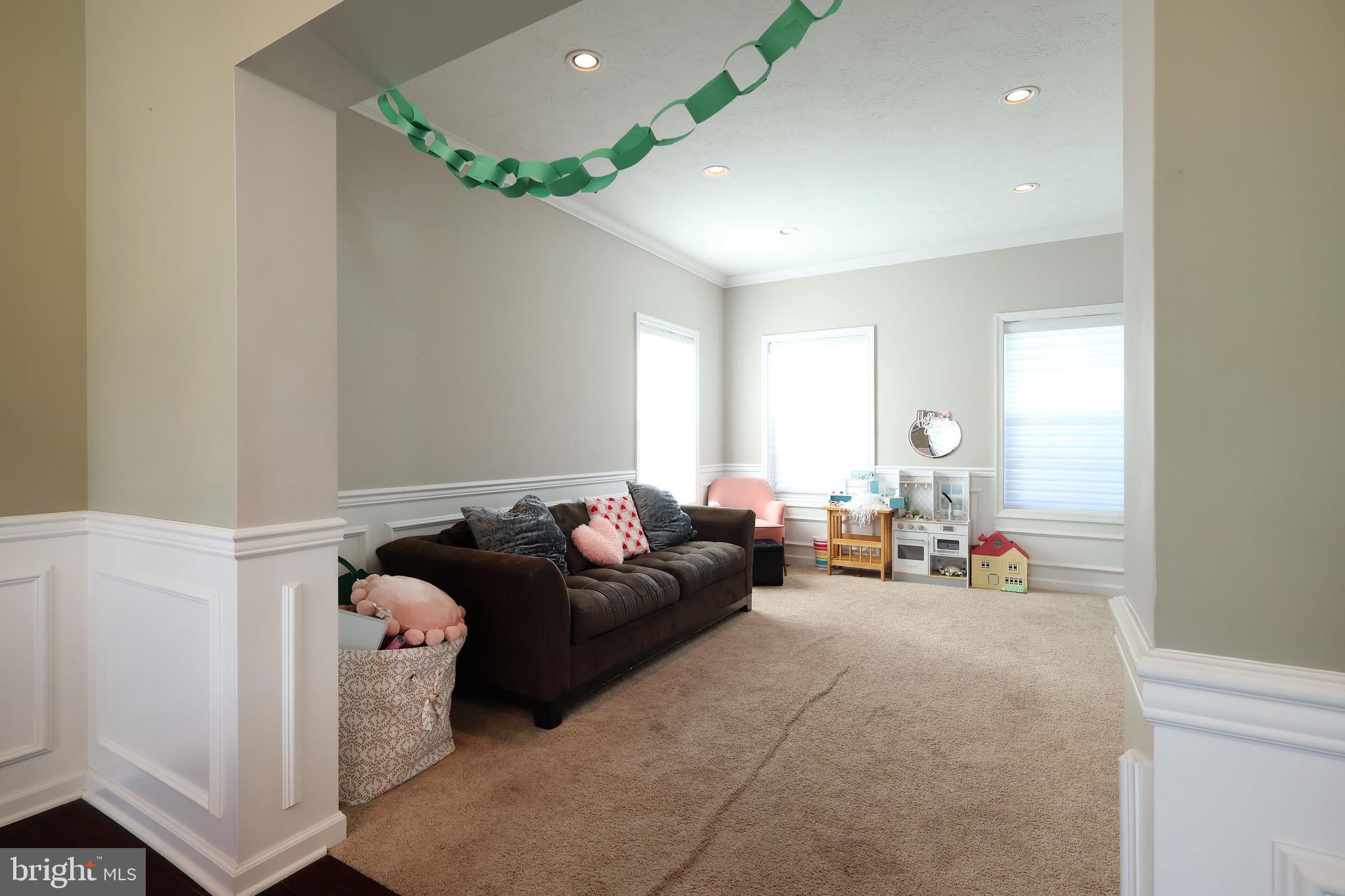 FIELDSTONE - Residential
