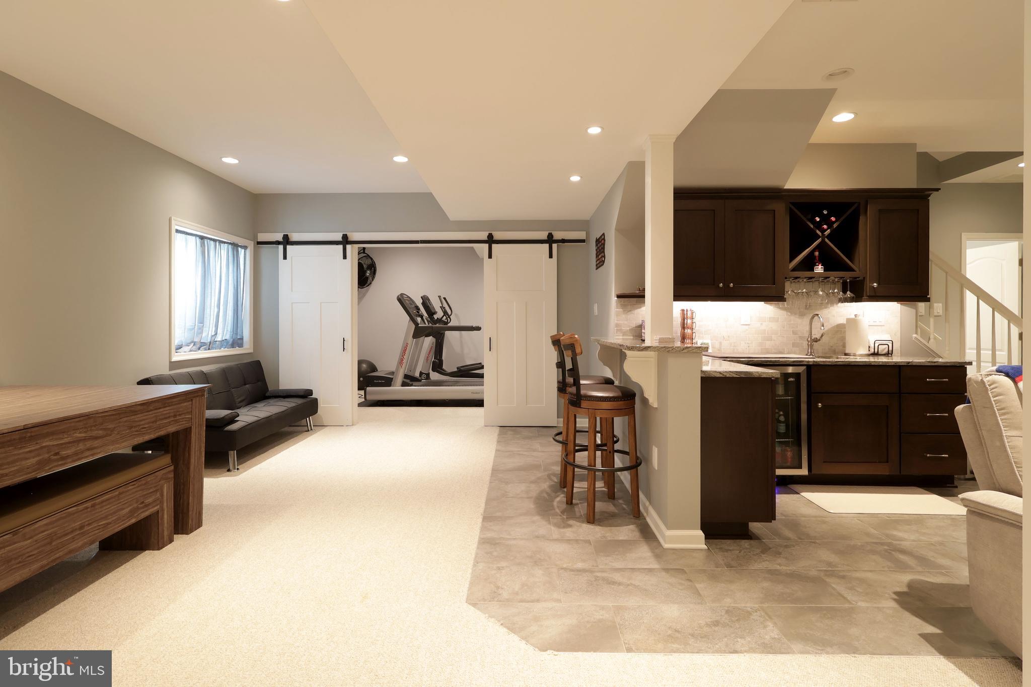 FIELDSTONE - Residential