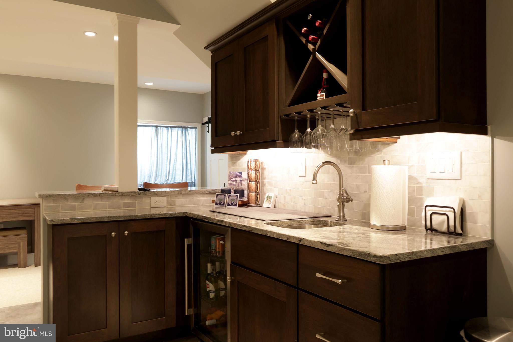 FIELDSTONE - Residential