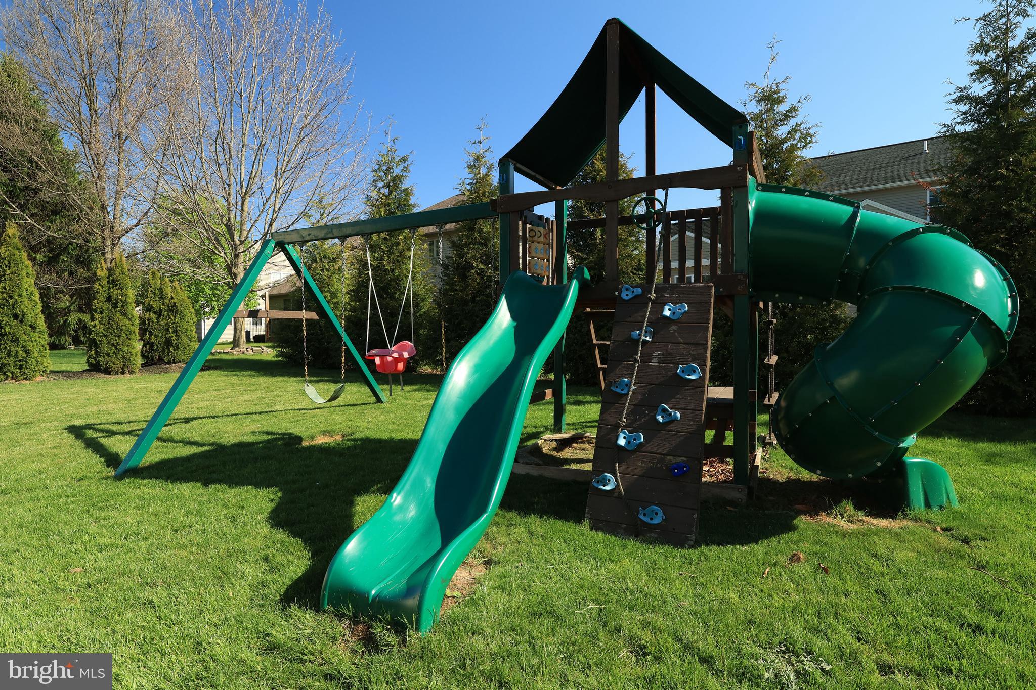 FIELDSTONE - Residential