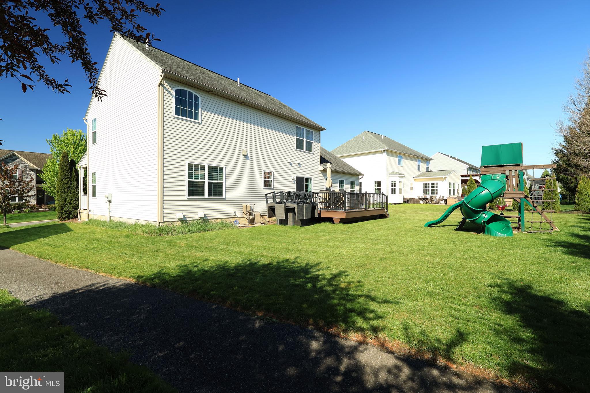 FIELDSTONE - Residential
