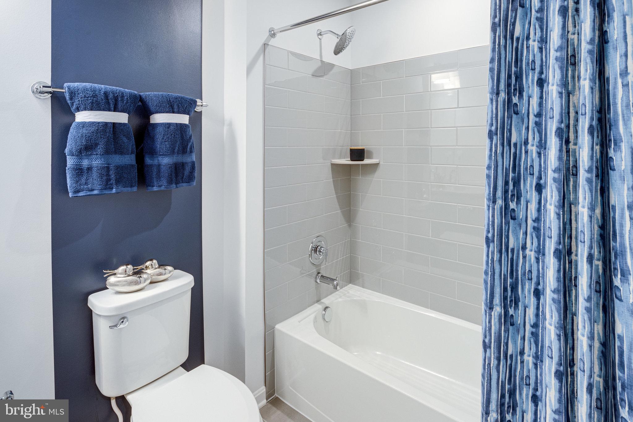 VIRGINIA CROSSING - Residential