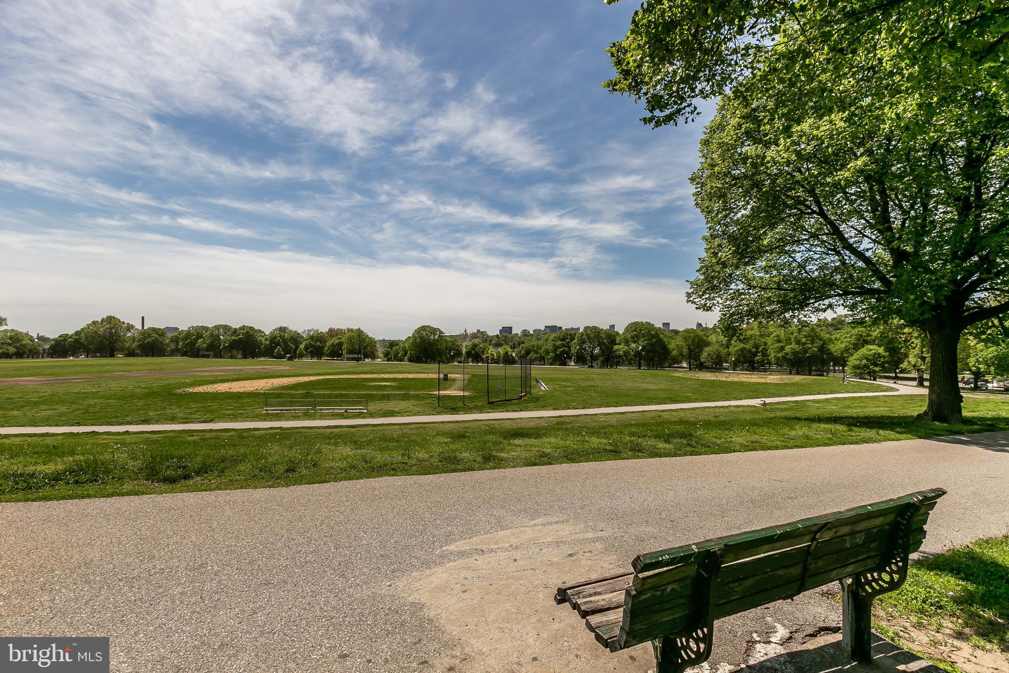 HIGHLANDTOWN - Residential