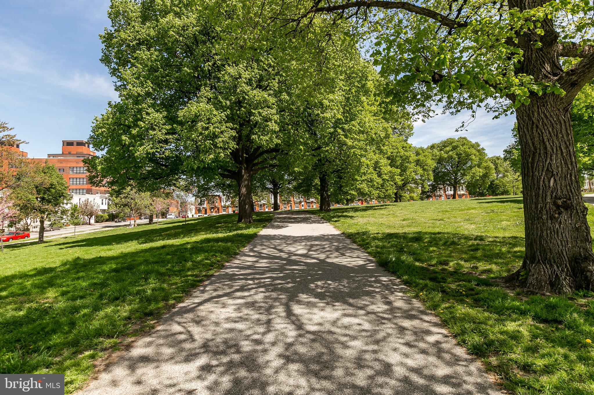 HIGHLANDTOWN - Residential