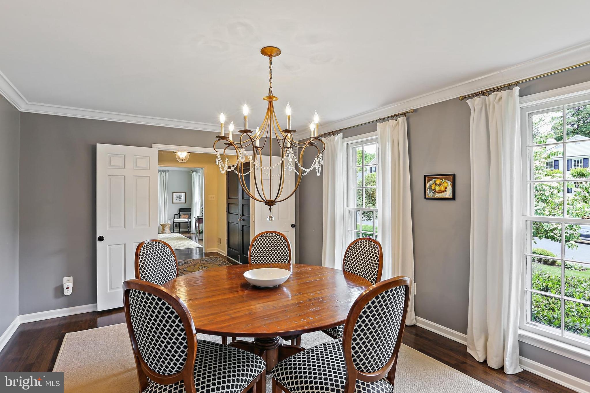 RIVER FALLS - Residential