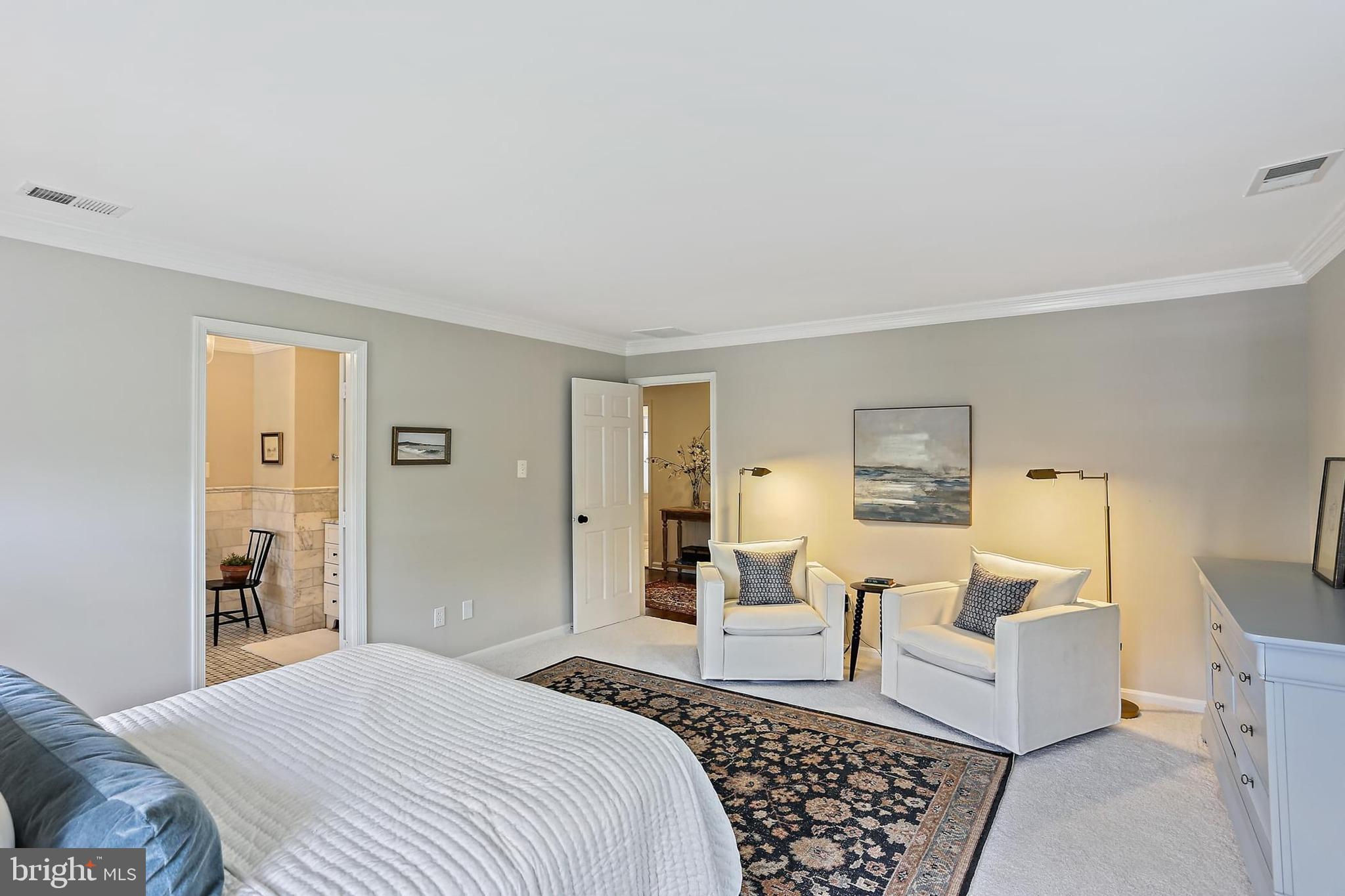 RIVER FALLS - Residential