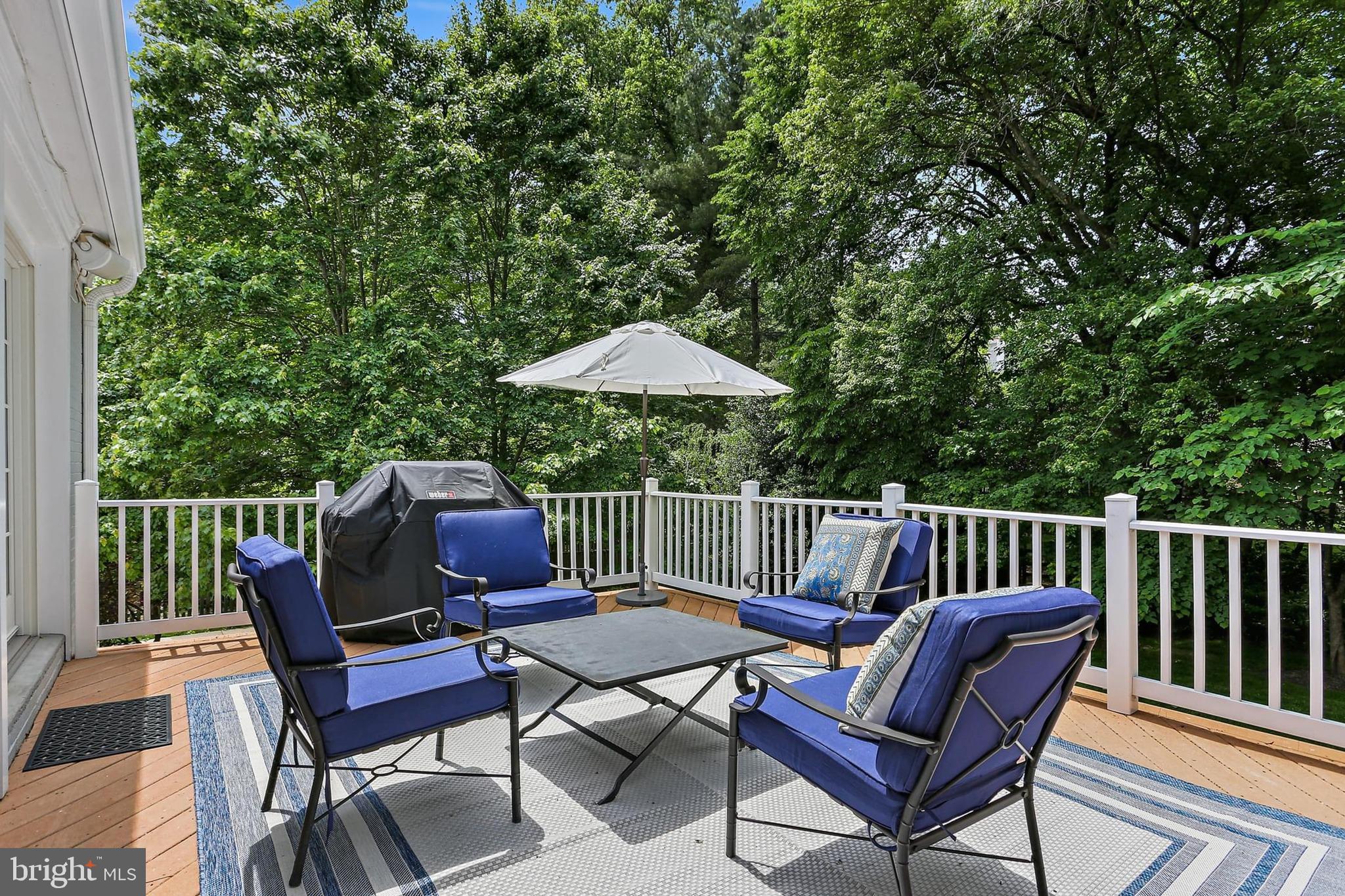 RIVER FALLS - Residential