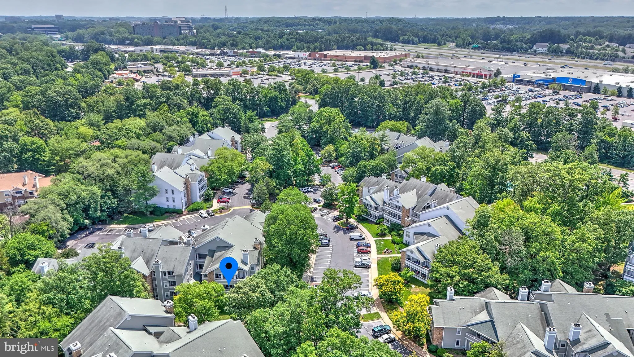 Fairfax, Virginia 22033, United States, 2 Bedrooms Bedrooms, ,2 BathroomsBathrooms,Residential,Contingent,157595