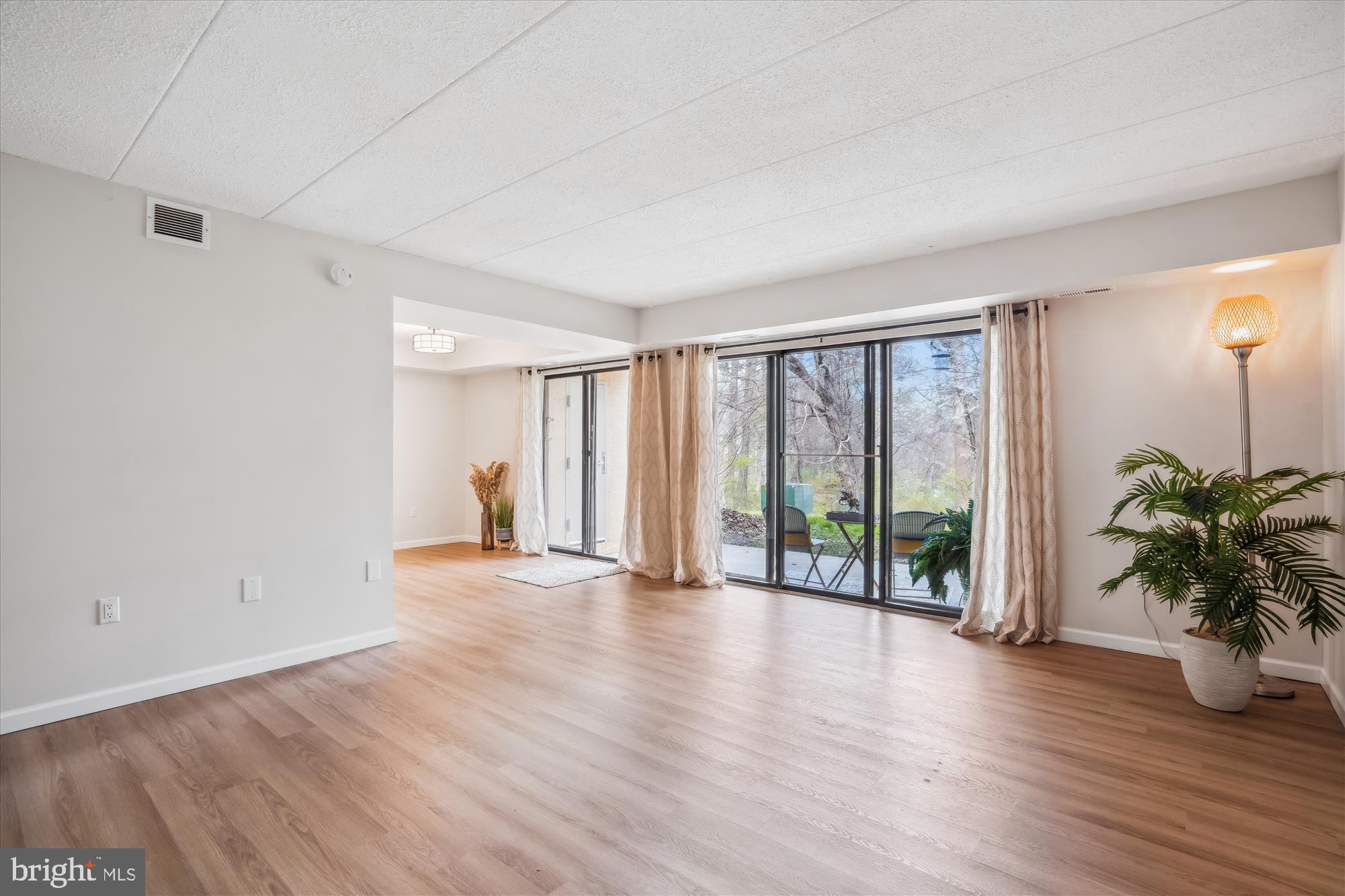 HARPERS CHOICE - Residential