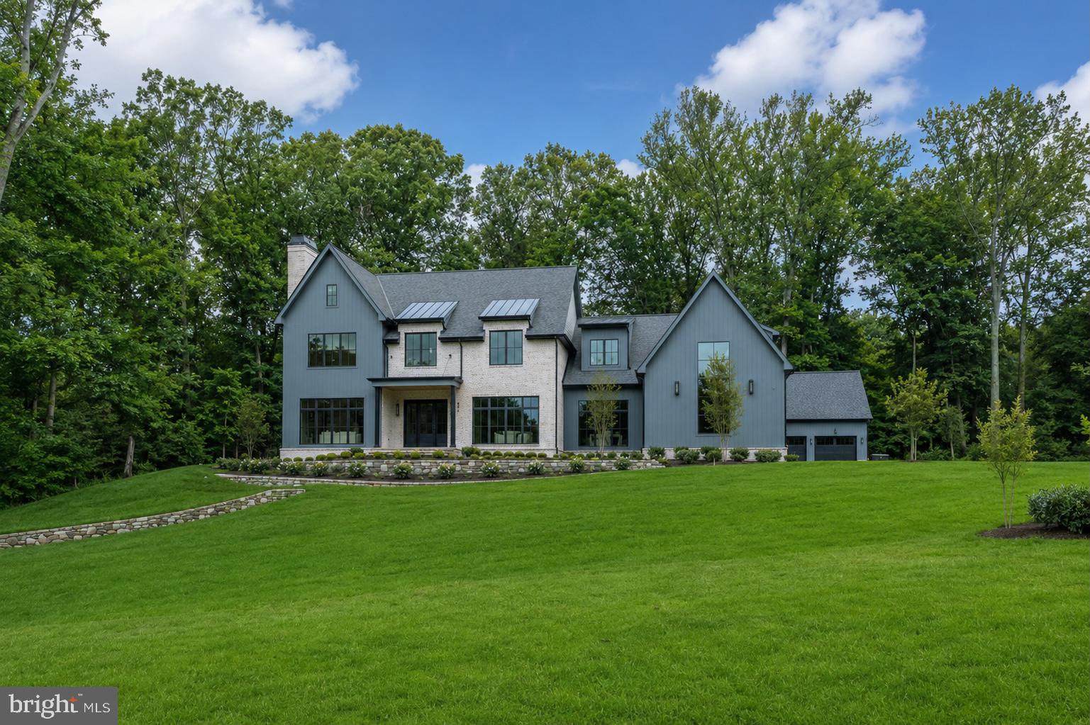 796 FALLS FARM COURT