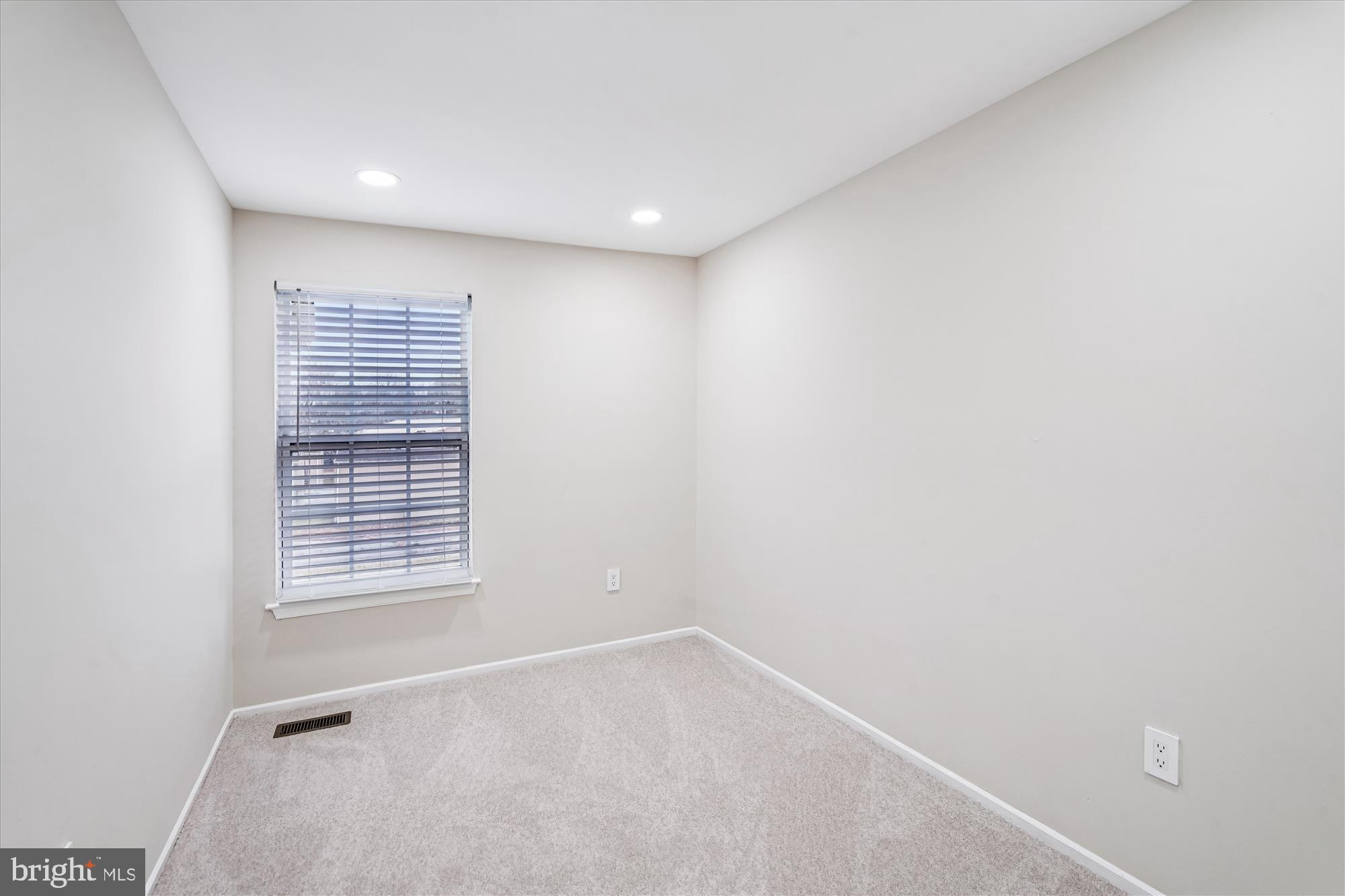 LAKE VILLAGE MANOR - Residential