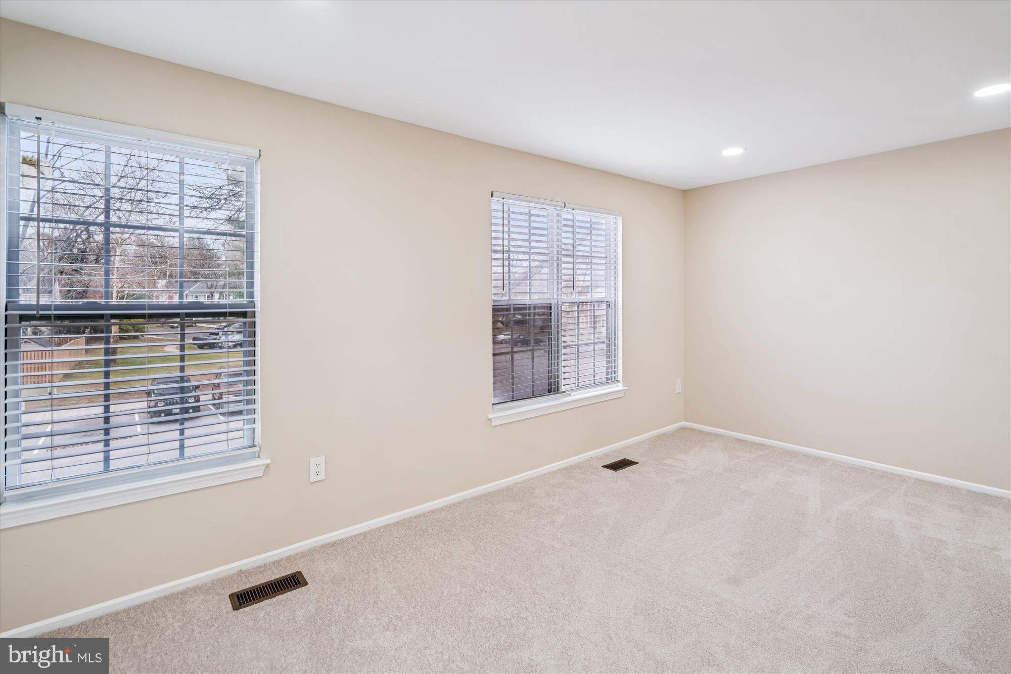 LAKE VILLAGE MANOR - Residential