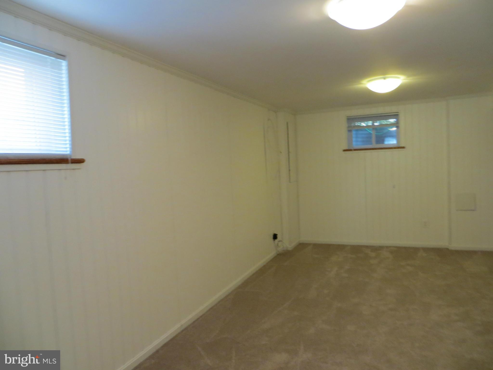 DUKE GARDENS - Residential Lease