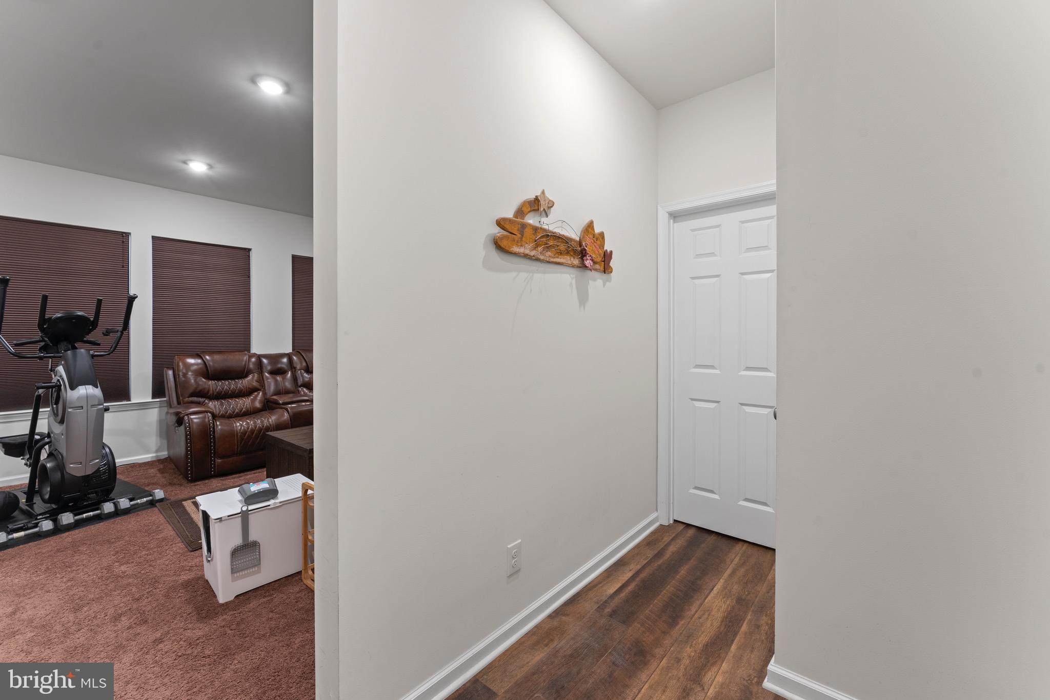 TALL OAKS - Residential