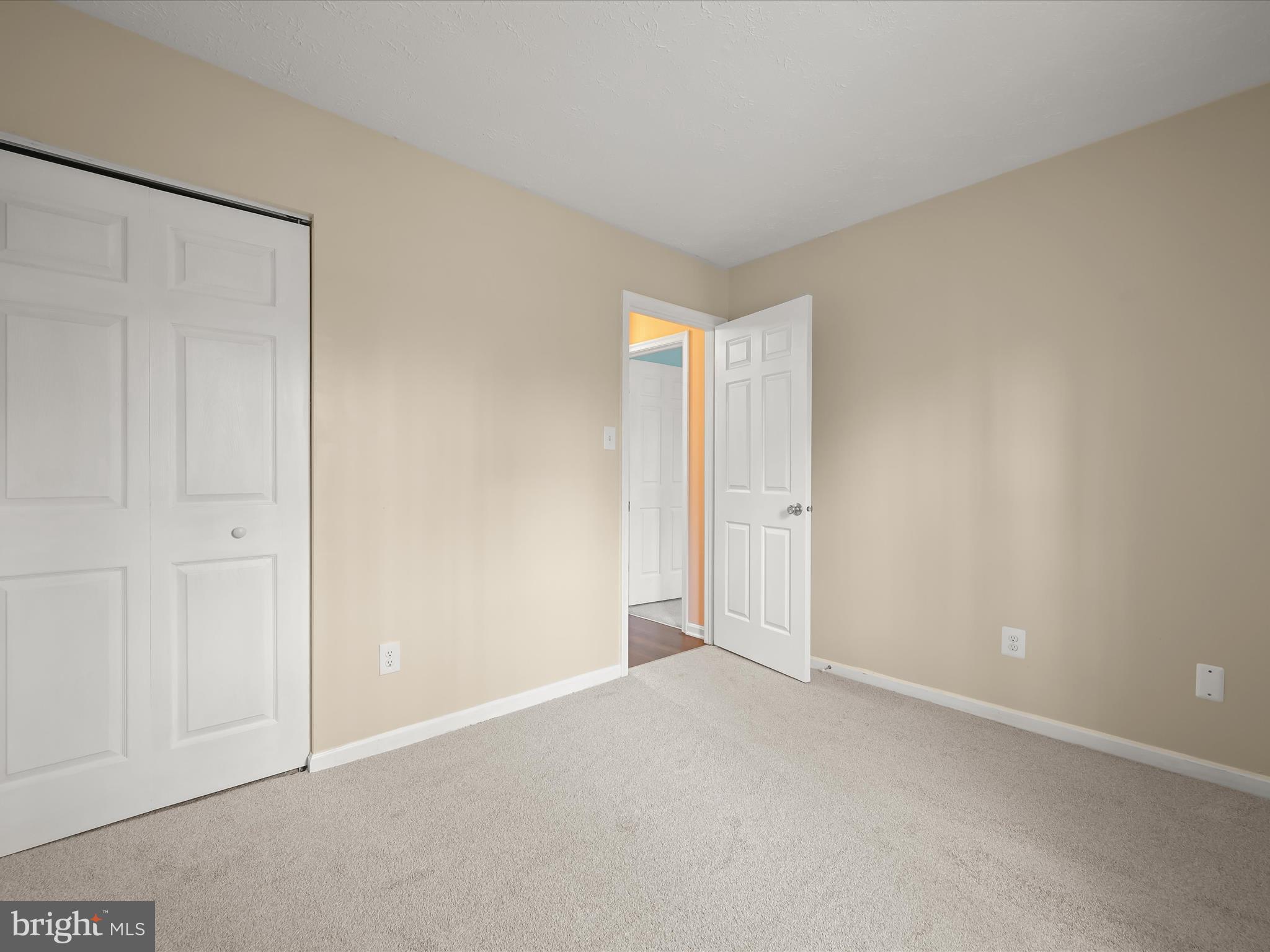 CROFTON COMMONS - Residential