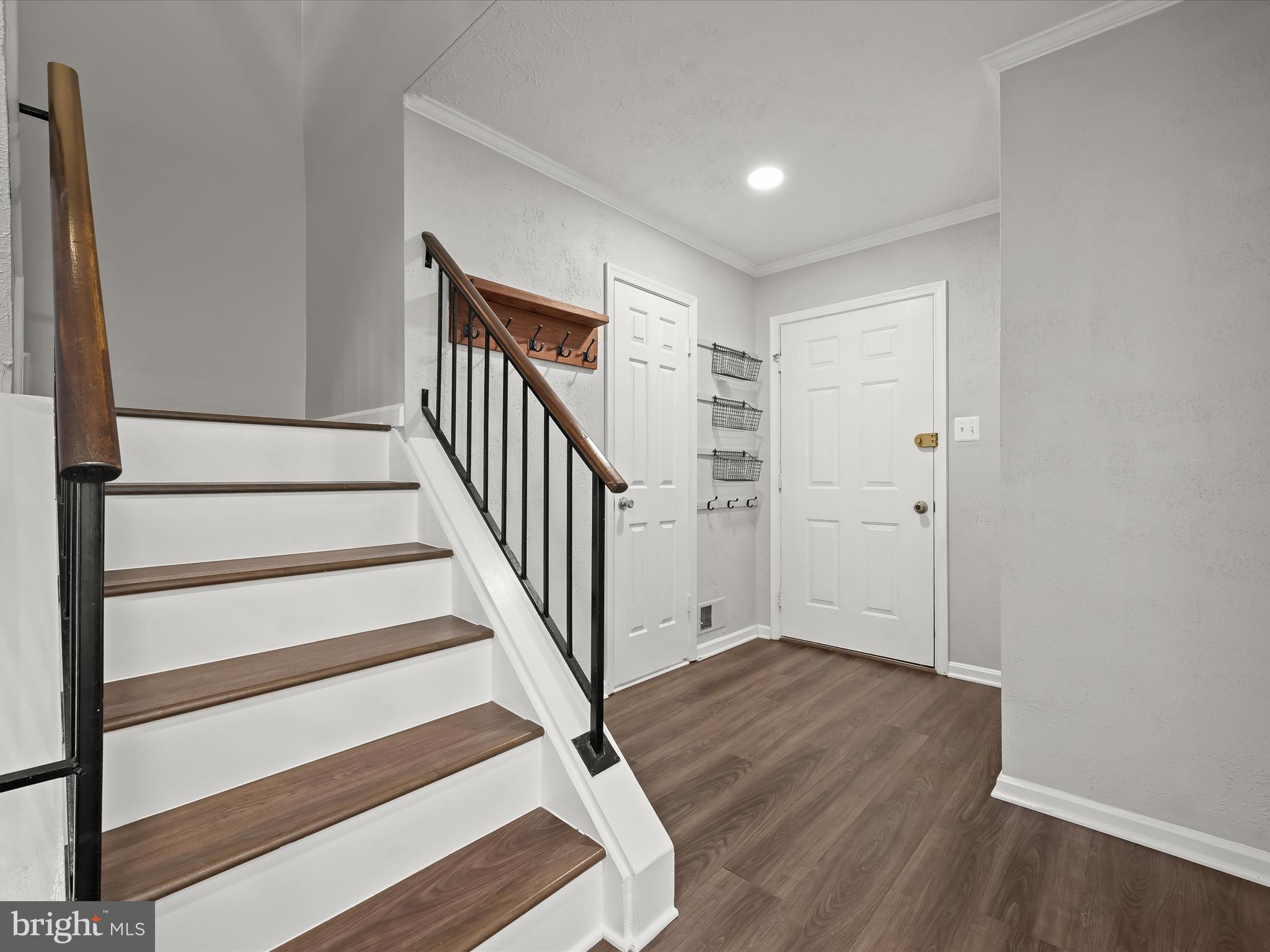 CROFTON COMMONS - Residential