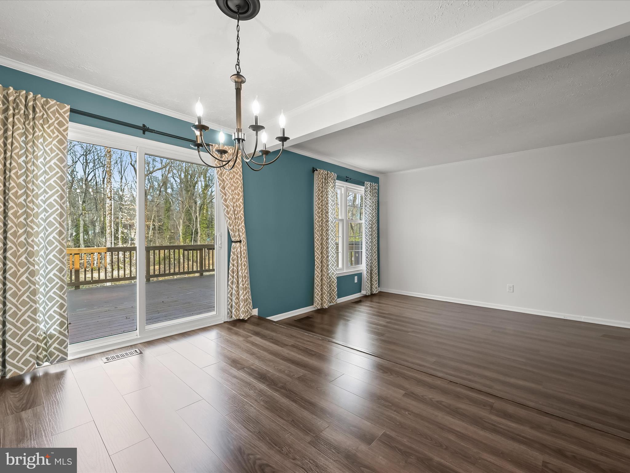 CROFTON COMMONS - Residential