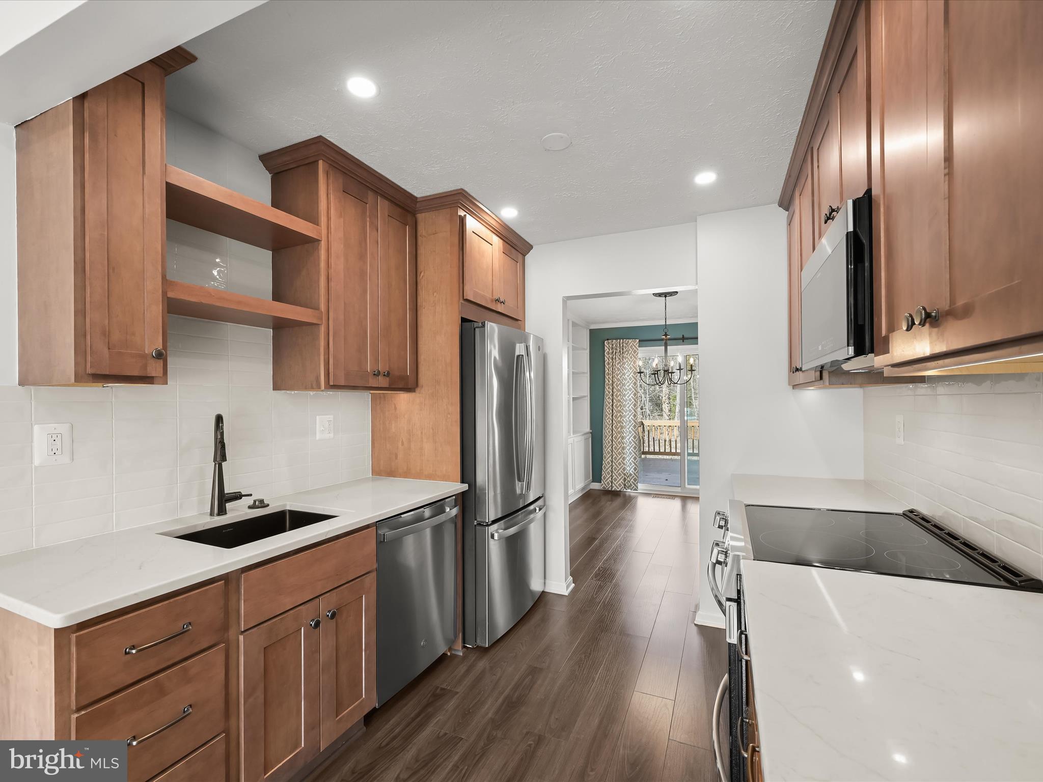 CROFTON COMMONS - Residential