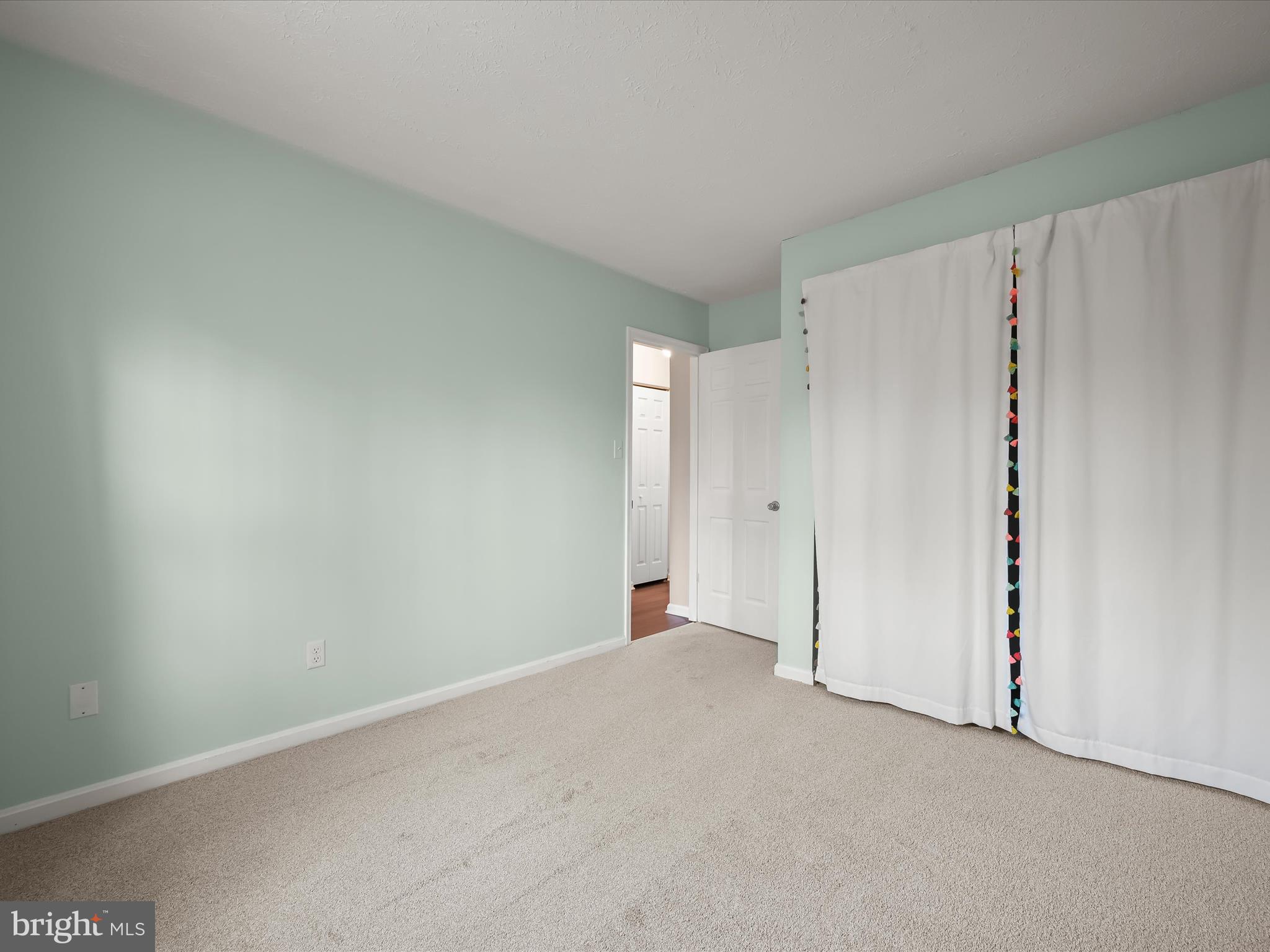 CROFTON COMMONS - Residential