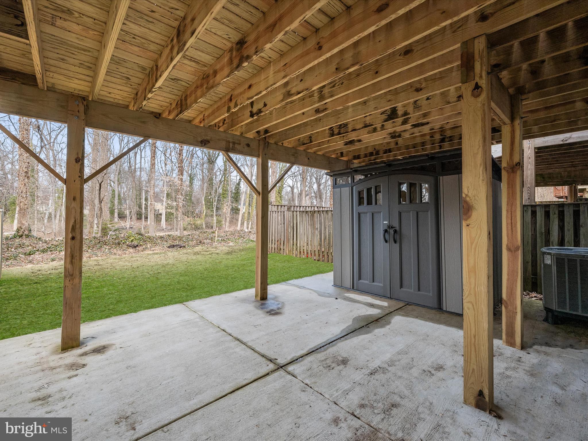 CROFTON COMMONS - Residential