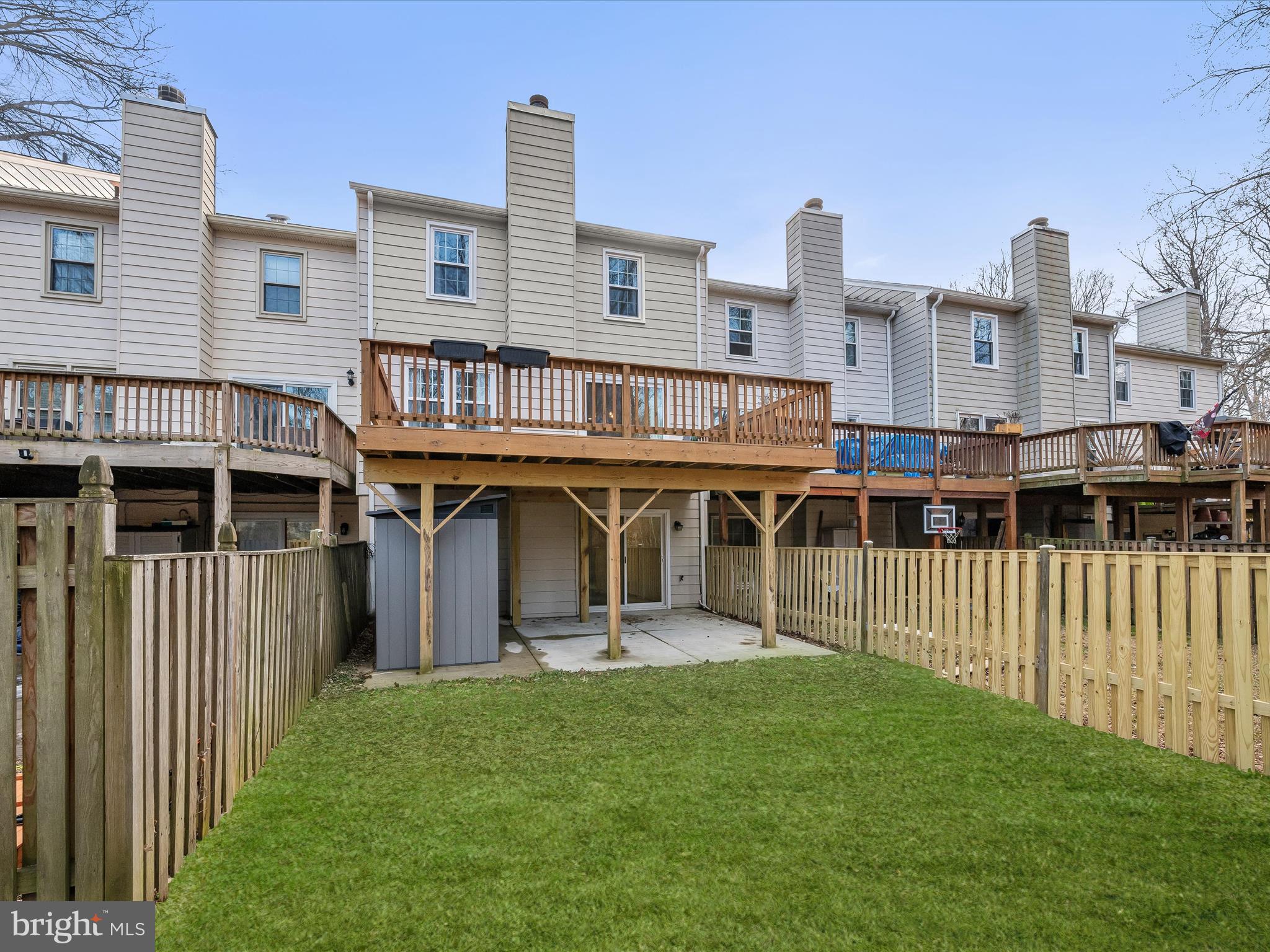 CROFTON COMMONS - Residential