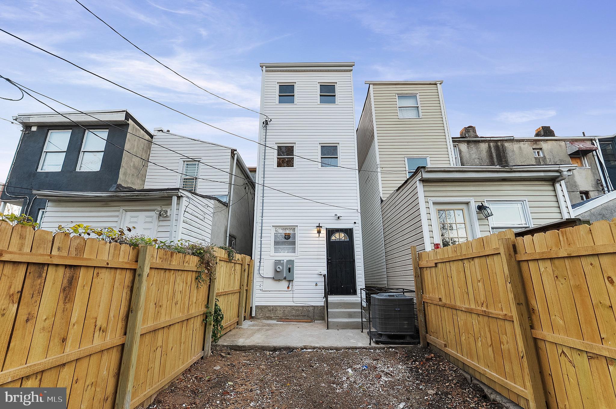 MOUNT CLARE - Residential