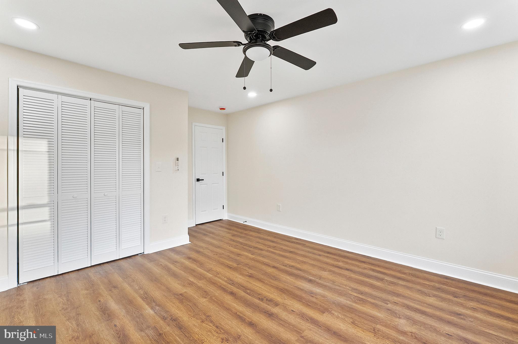 MOUNT CLARE - Residential