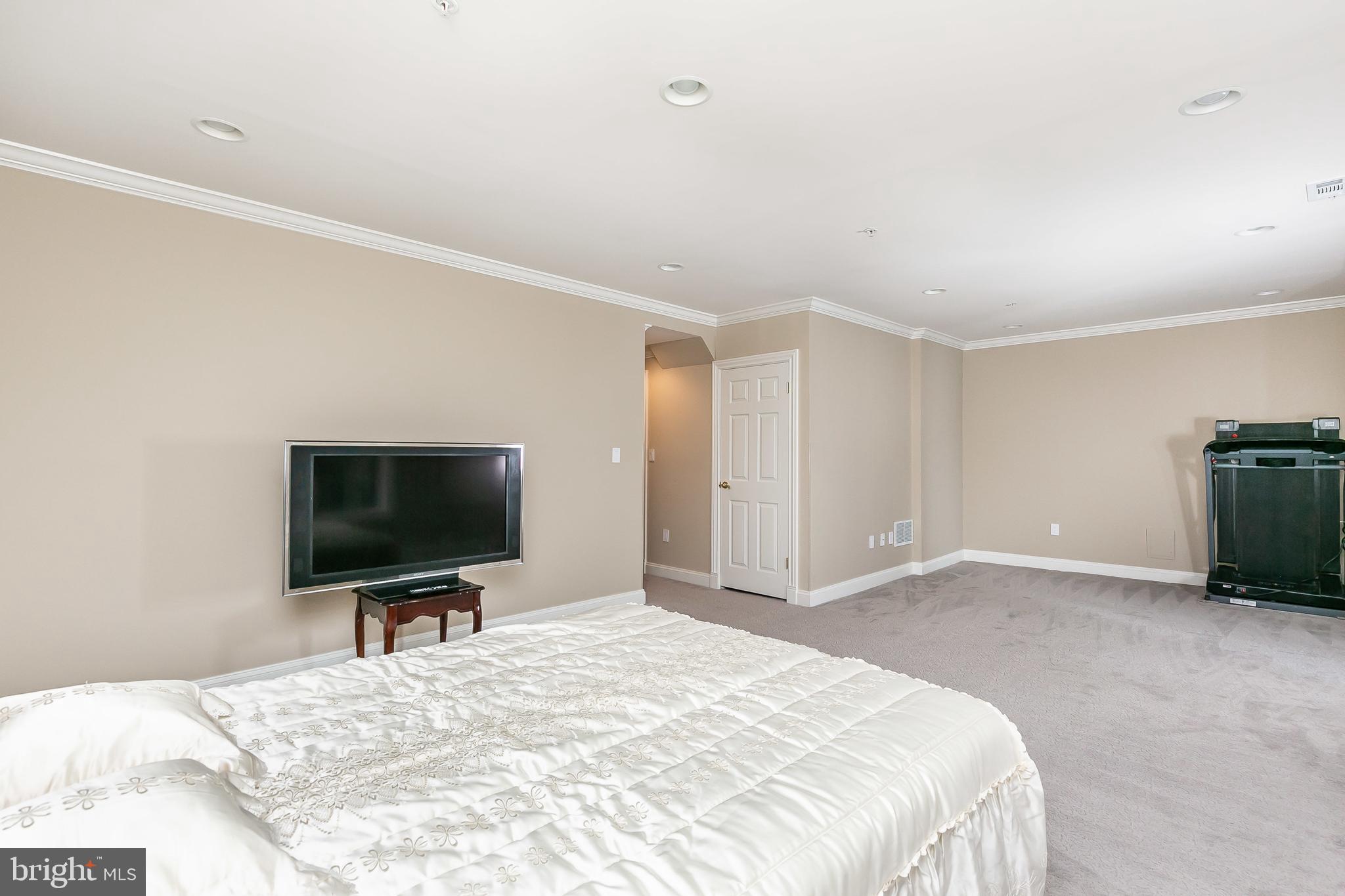 OWINGS MILLS NEW TOWN - Residential